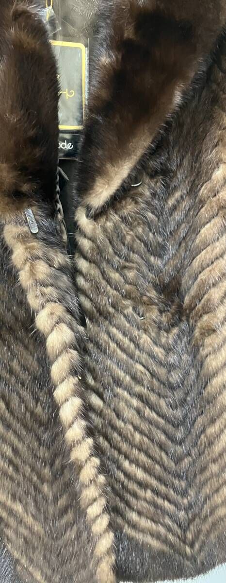 ミンクハーフコート 美品 ダークブラウン 13号 ミンク 毛皮 ハーフコート アウター 名入り ブラウン レディース 13号