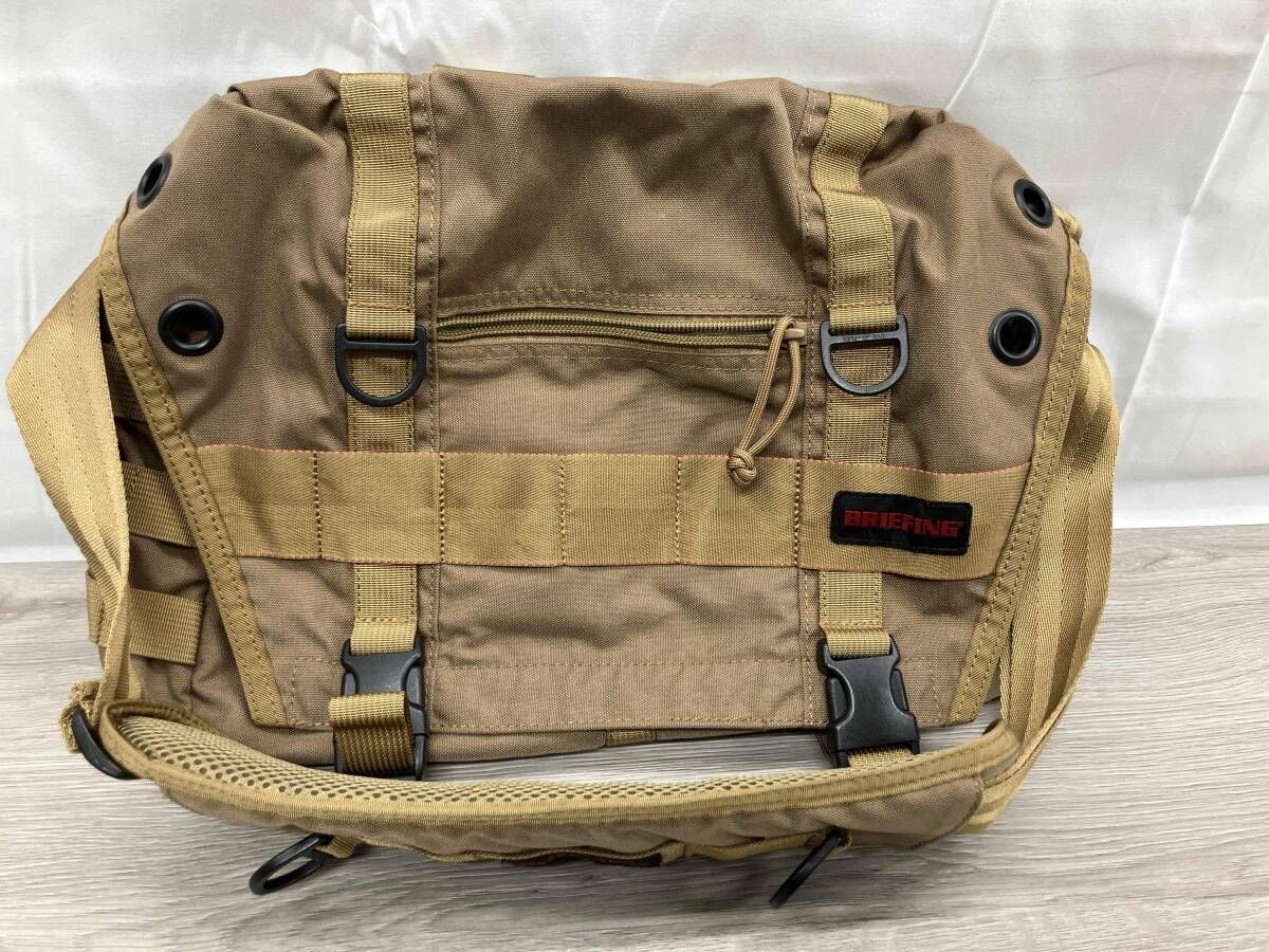 BREAFING ショルダーバッグ AT-LANCE オーカー 黄土色