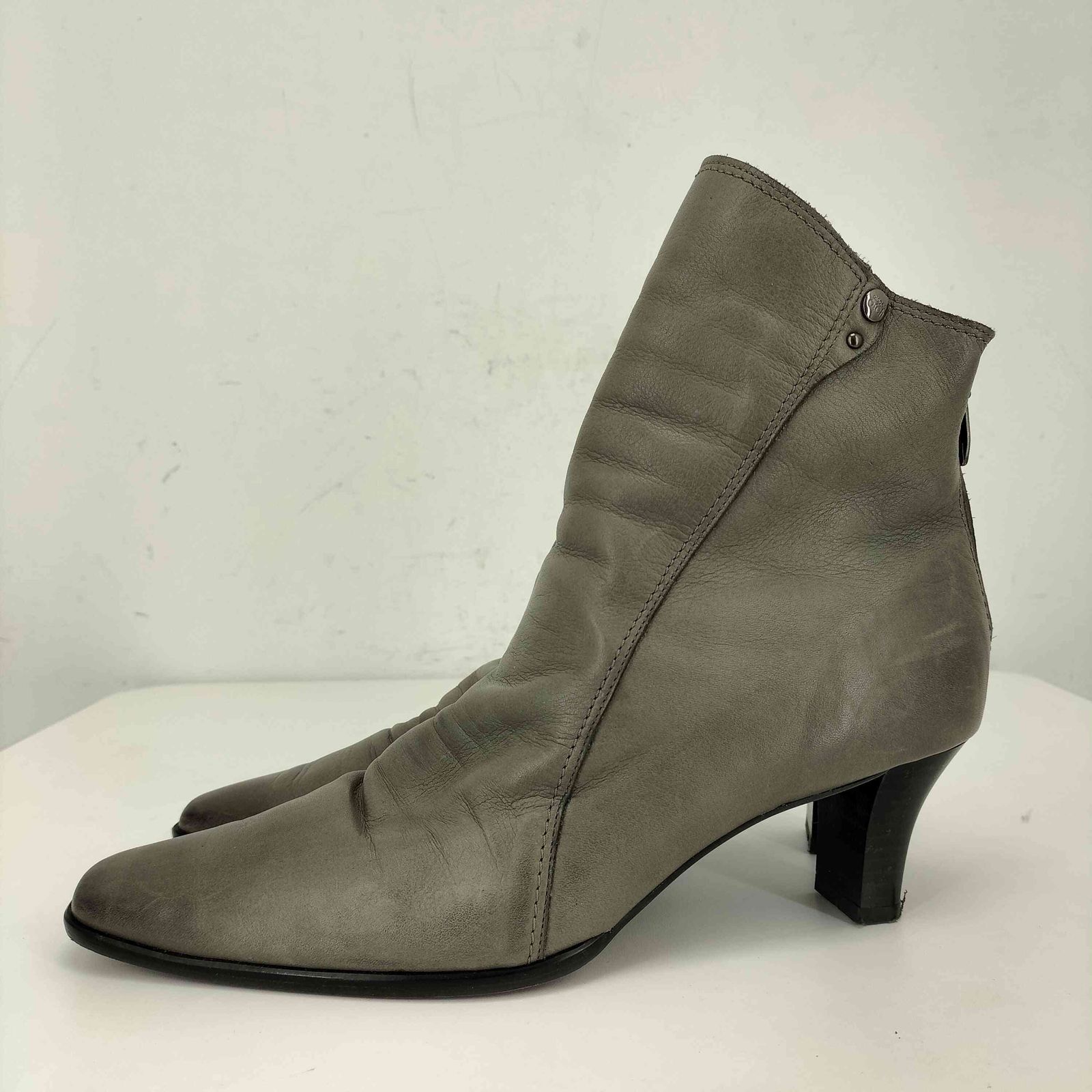 ユーズドフルギ USED古着 arch ショートブーツ レディース 25cm - メルカリ