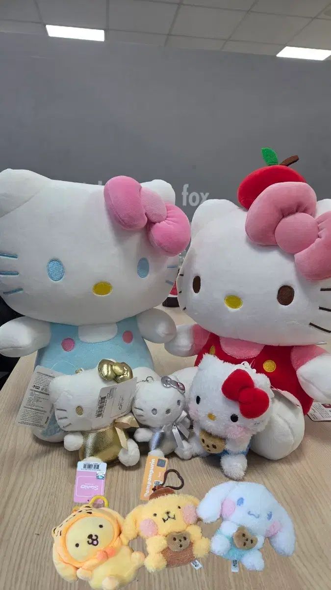 ハローキティ ぬいぐるみ | キーホルダー コレクション