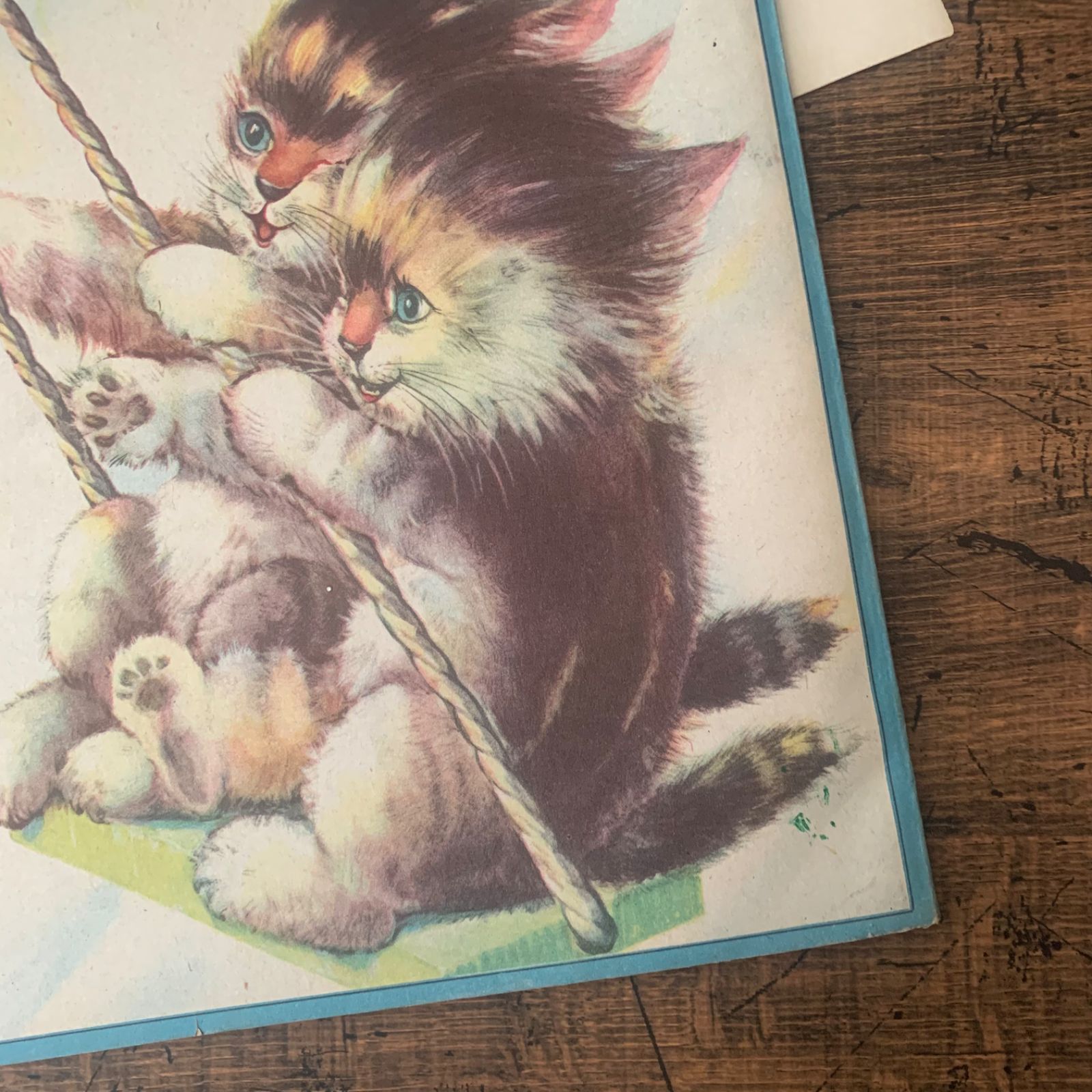 1941年ビンテージ可愛い写真の絵本　洋書ねこネコ猫ジャンクジャーナル古書　動物 本日、ネットショップにアメリカのペーパーバック絵本をUPしました