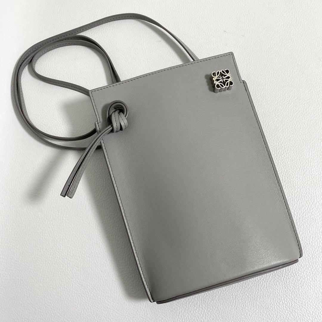 LOEWE / ダイスポケット ショルダーバッグ グレー アナグラム - メルカリ