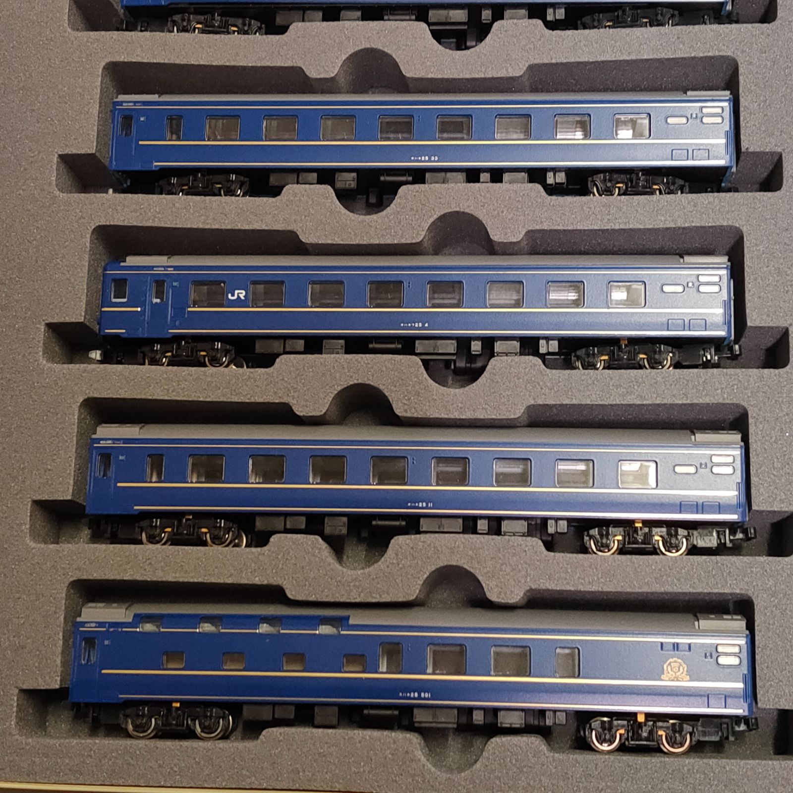 M1054 ◇KATO 10-163 JR北海道24系25形金帯 北斗星◇ - メルカリ