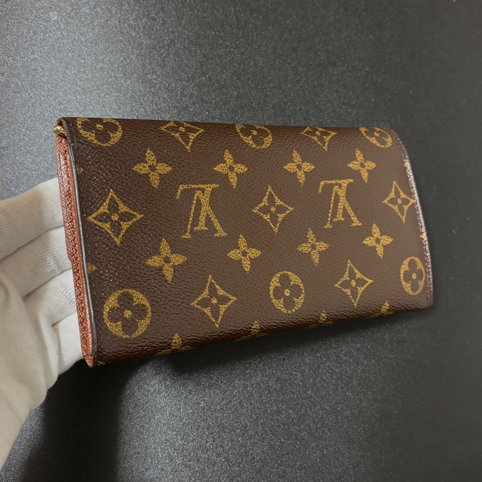 v18 ポルトモネ クレディ ポルトフォイユ サラ 旧型 Louis Vuitton