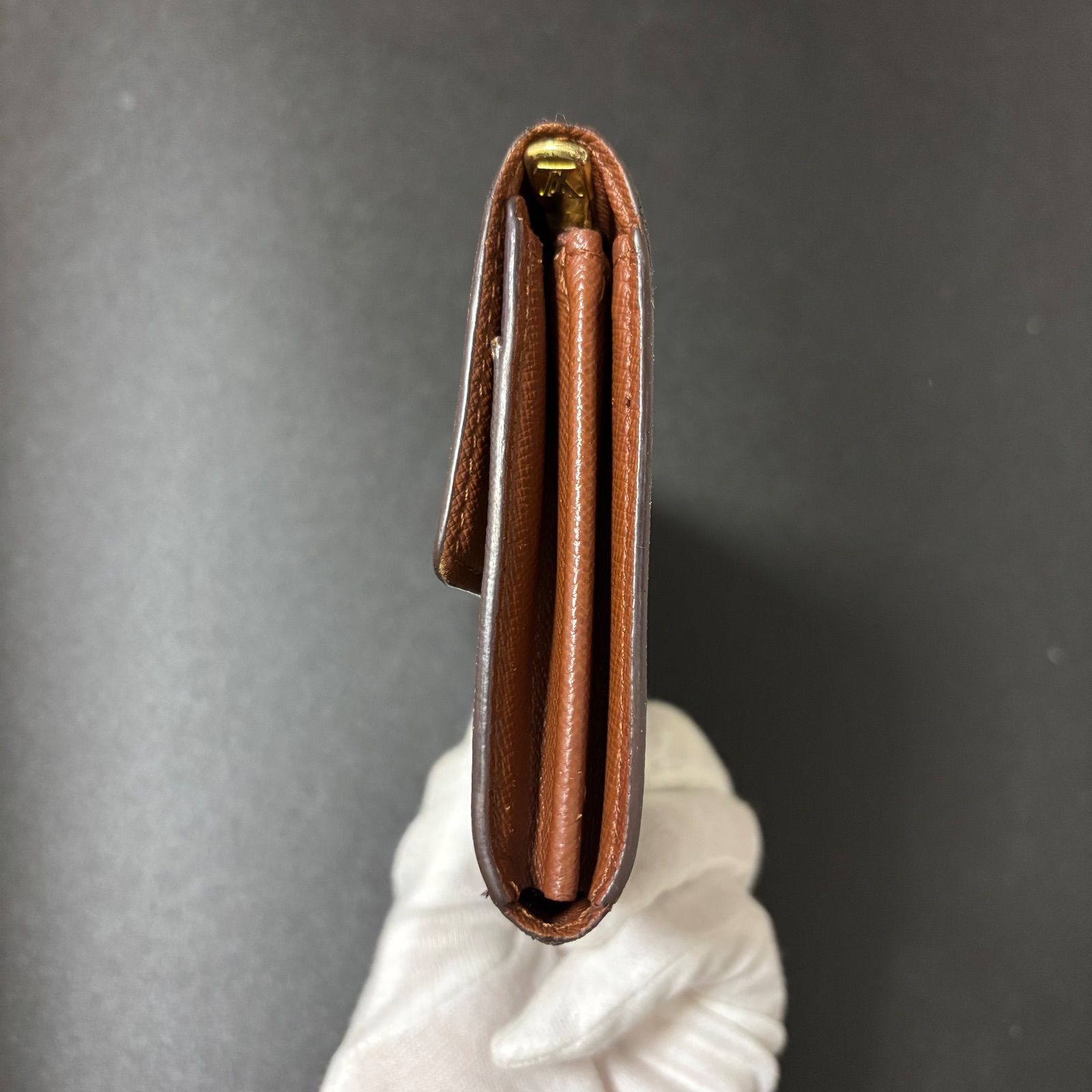 v18 ポルトモネ クレディ ポルトフォイユ サラ 旧型 Louis Vuitton