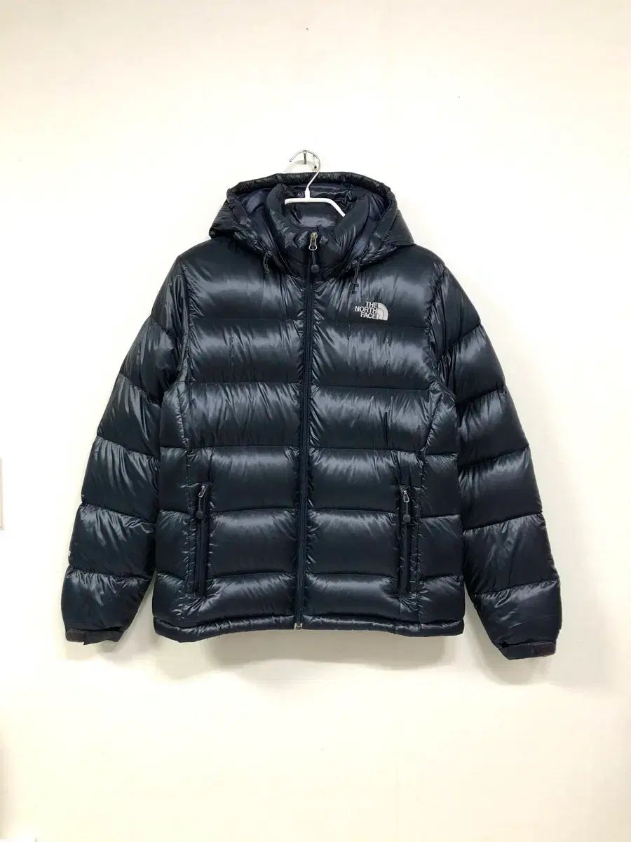 THE NORTH FACE ザノースフェイス レディース 700フィル メトロ 光沢 グースダウン ショートダウン 95 _ ダークネイビー