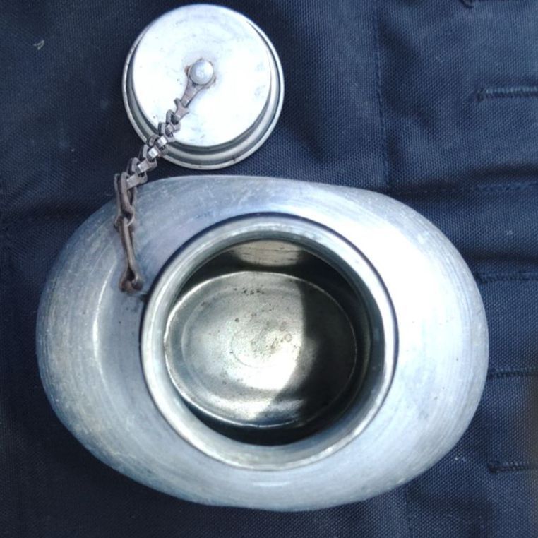 イギリス軍実物】1944年型 初期型 アルミ キャンティーン - メルカリ