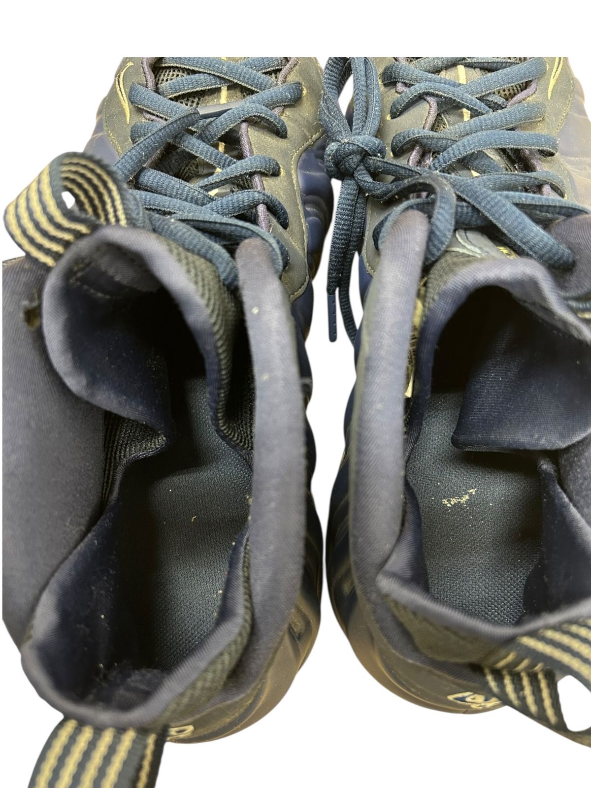 ONE エアフォームポジットワン