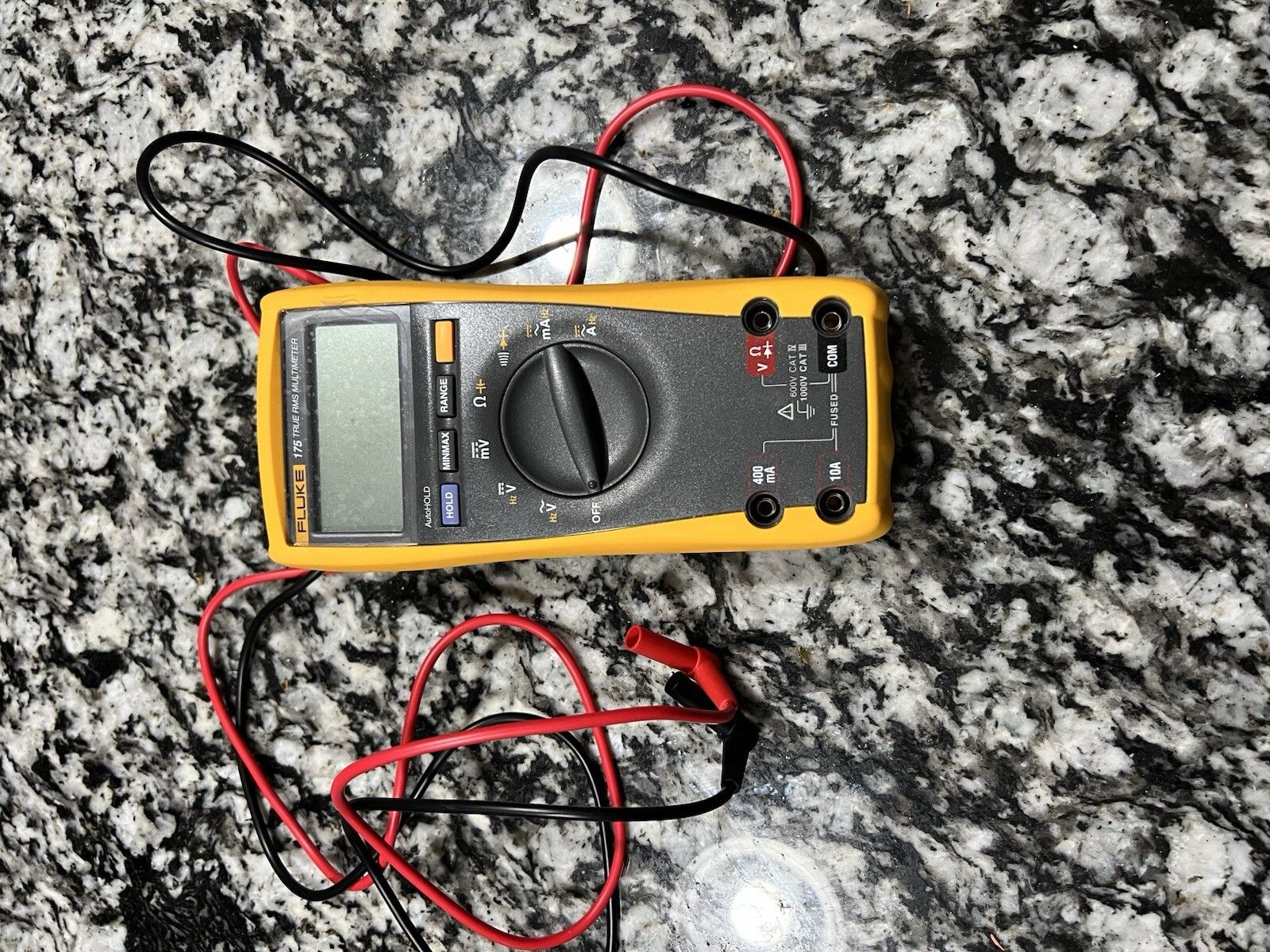 Fluke 175 True RMS AC|DC 1000 V デジタルマルチメーター 6000カウント