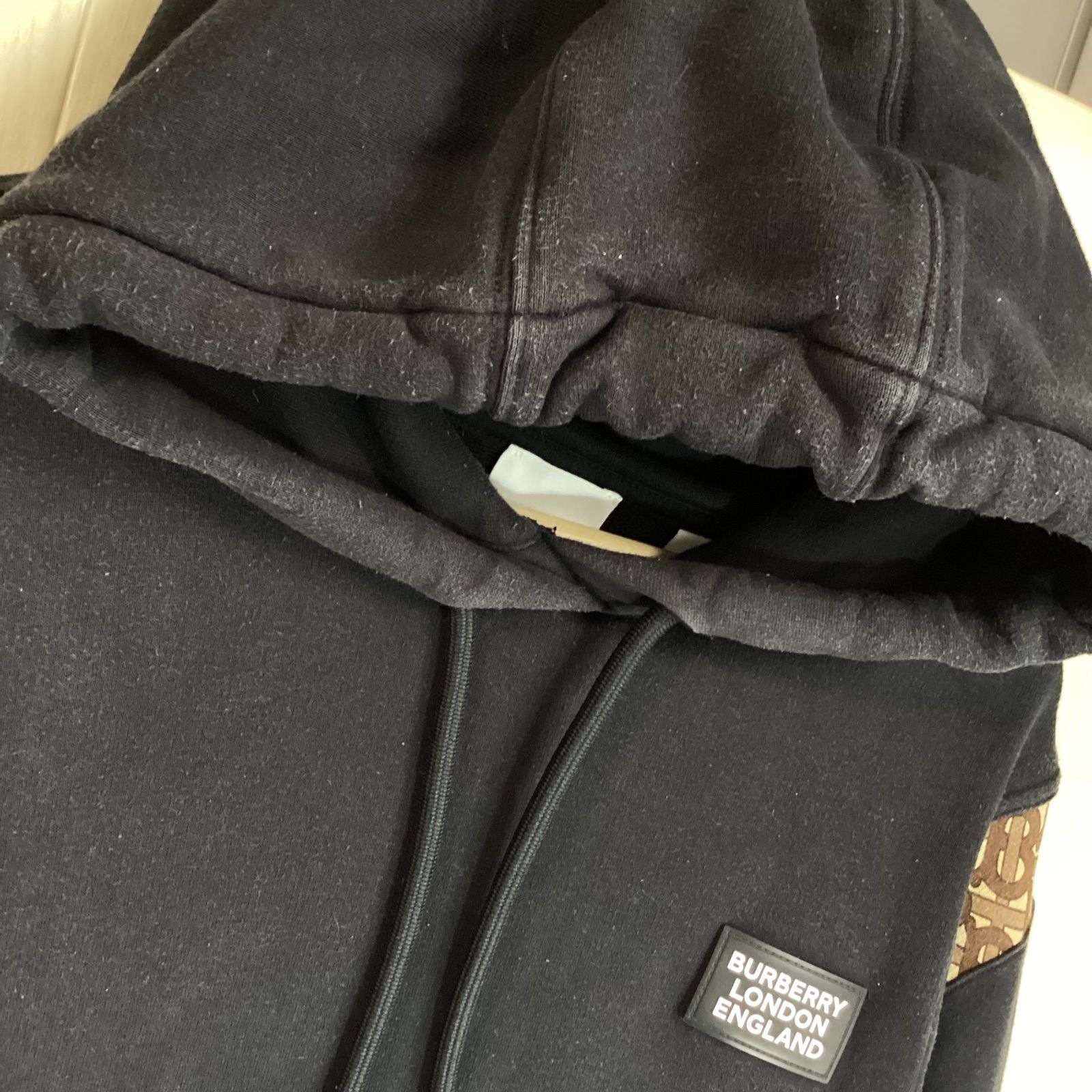 バーバリー　ロンドン　イングランド バーバリーロンドン イングランド BURBERRY LONDON ENGLAND パーカー