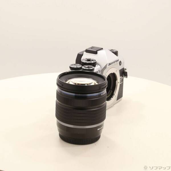 中古品〕 OM-5 Mark II 12-45mm F4.0 PRO レンズキット シルバー【276