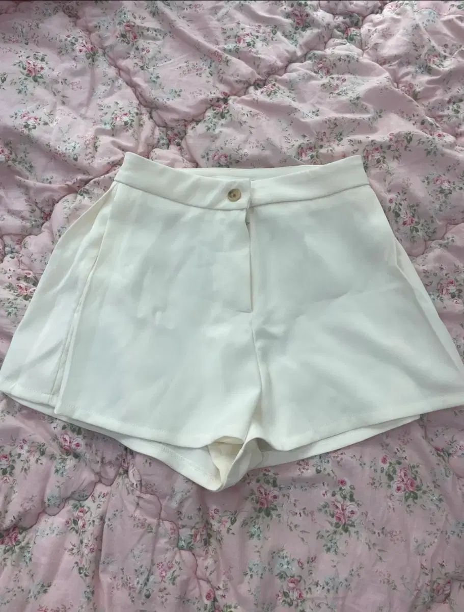ハイウエスト ハーフパンツ