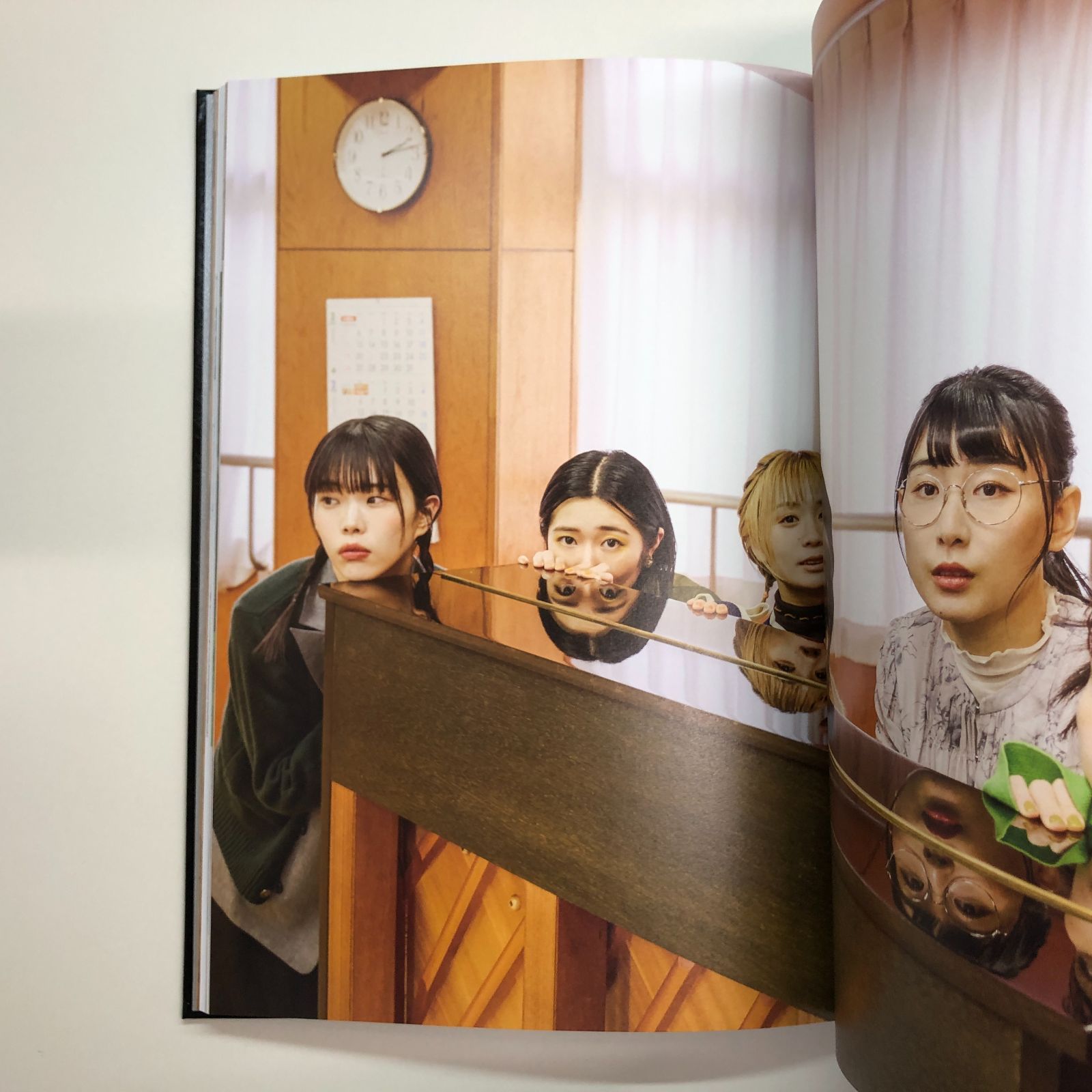 「GRADUATiON BiSH / 6人全員デラックス版」 BiSH卒業アルバム『GRADUATiON BiSH』（6人全員デラックス版） NEWS