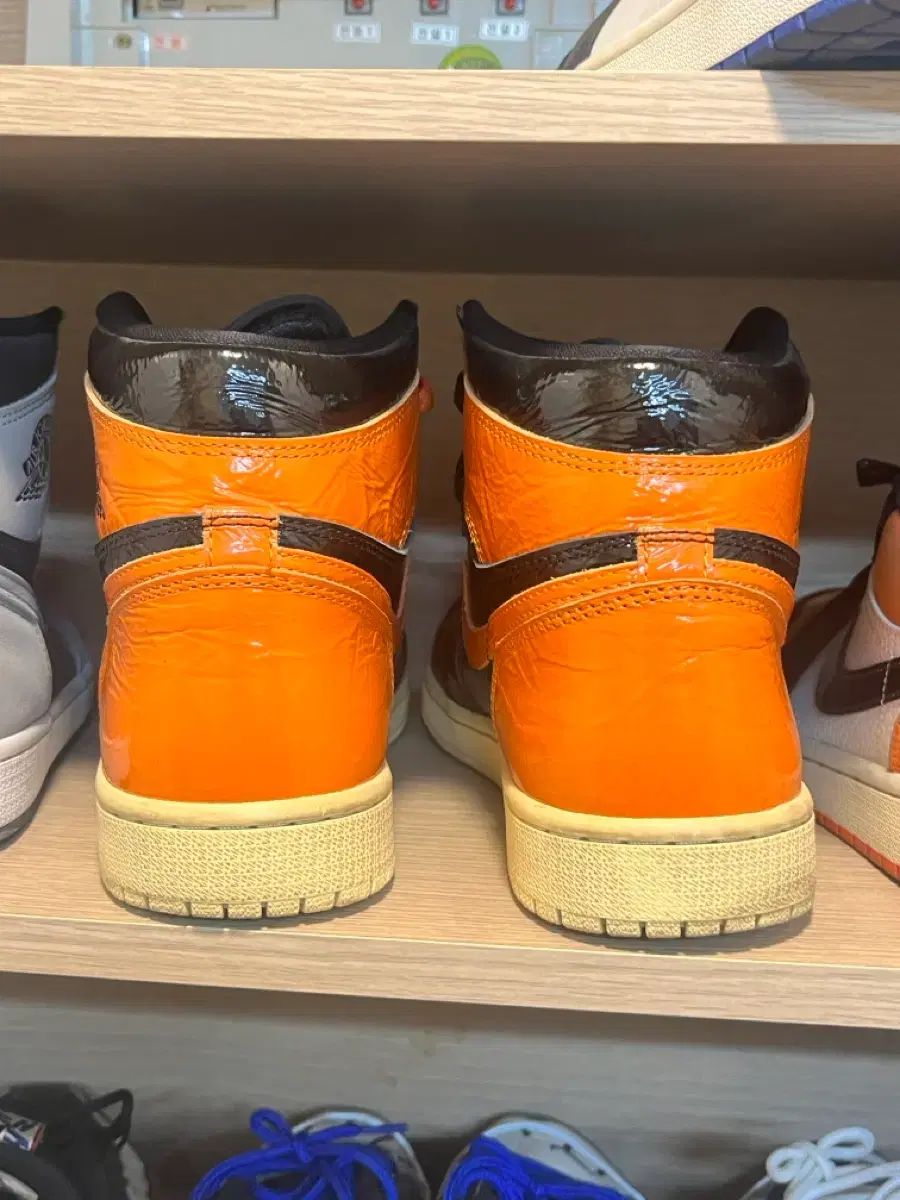 ジョーダン1 シャッタードバックボード 3 0 275