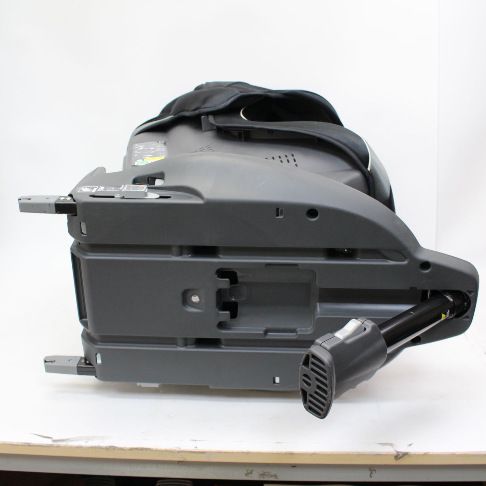 チャイルドシート　リーマン型式TYPE:LYK-111 ラクールISOFIX ライト | ナカバヤシ株式会社 LEAMAN（リーマン