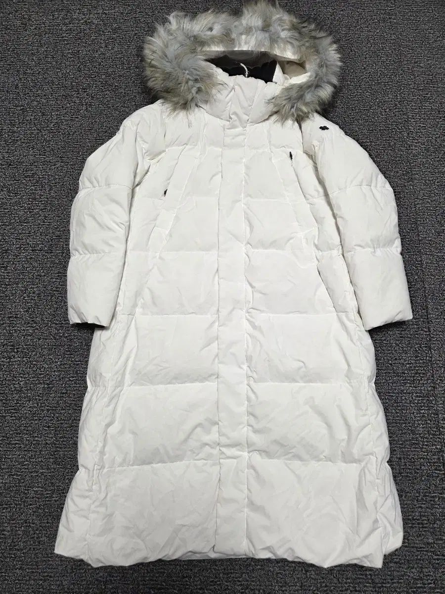 * コーロンスポーツ レディース ダウンジャケット ロング丈|105