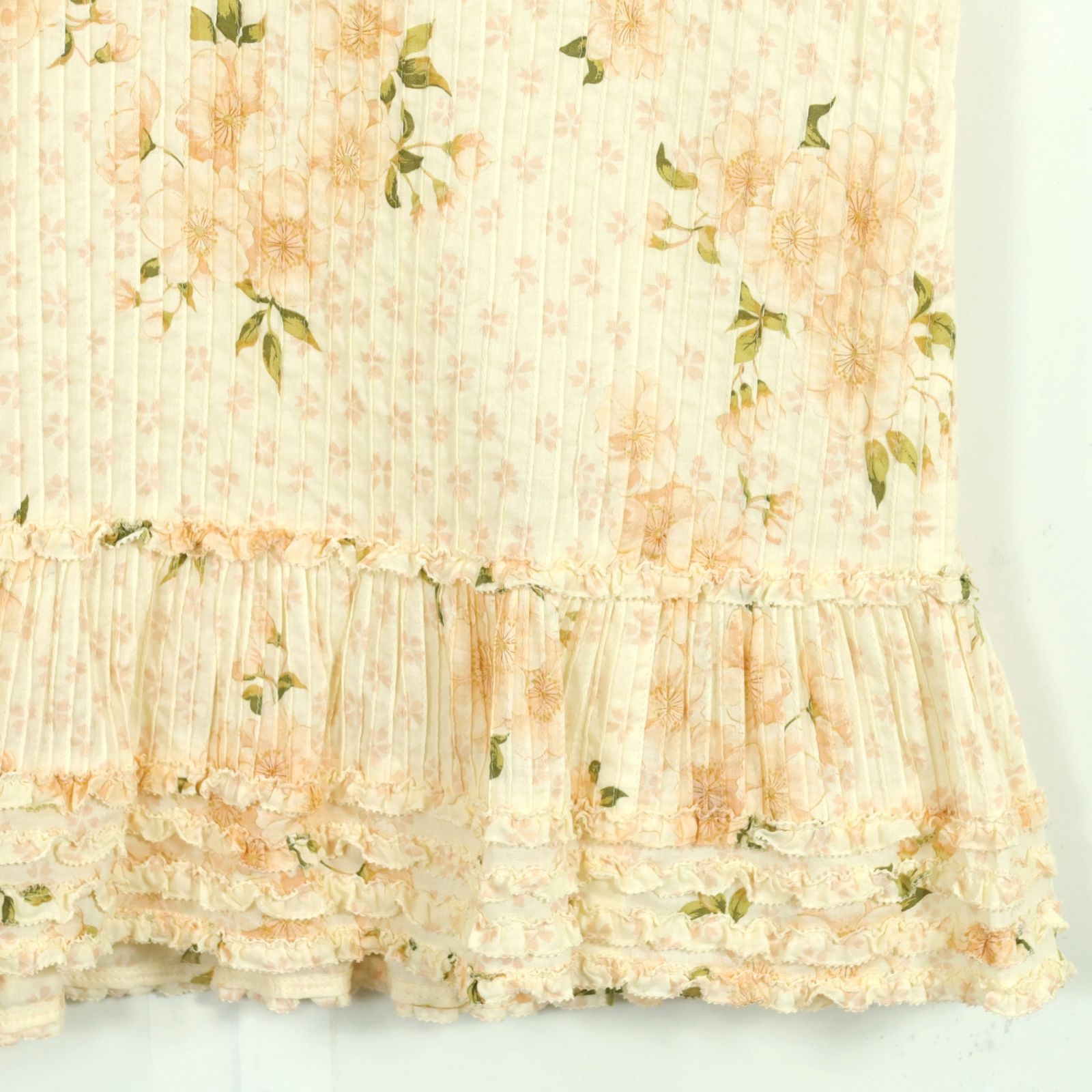 美品】ワンダフルワールド カネコイサオ☆桜pt ♪リボン付きブラウス