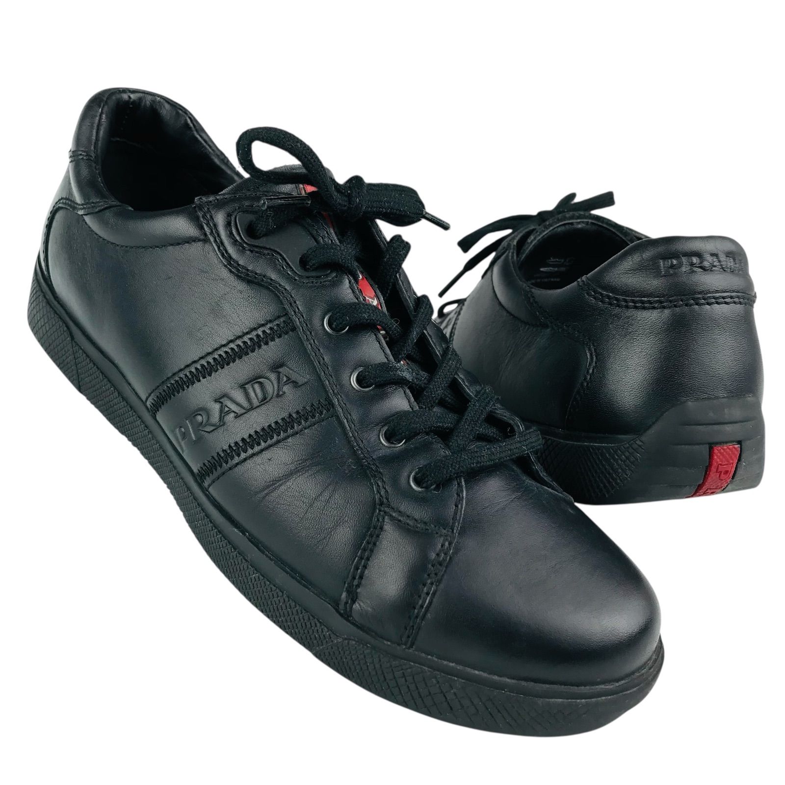 美品☆PRADA SPORT・プラダスポーツ・レディース レザー エンボス加工