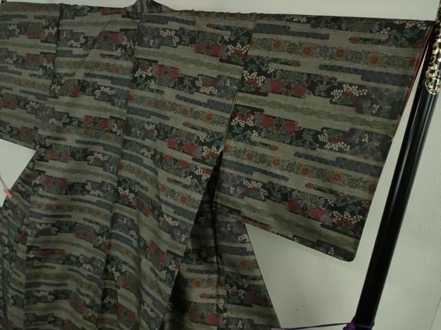 平和屋着物○極上 本場大島紬 9マルキ エ霞花文 逸品 未使用