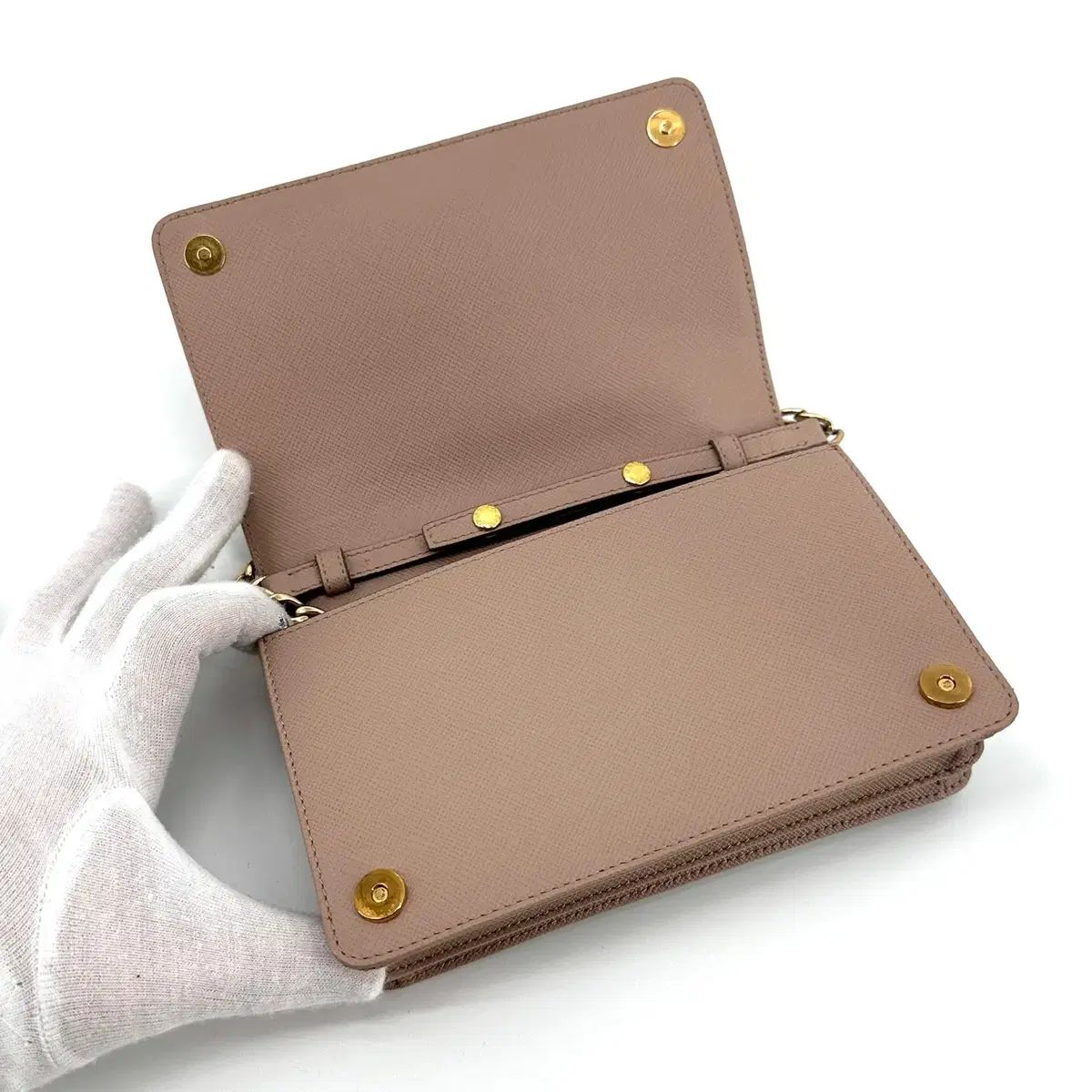 サフィアーノ チェーン