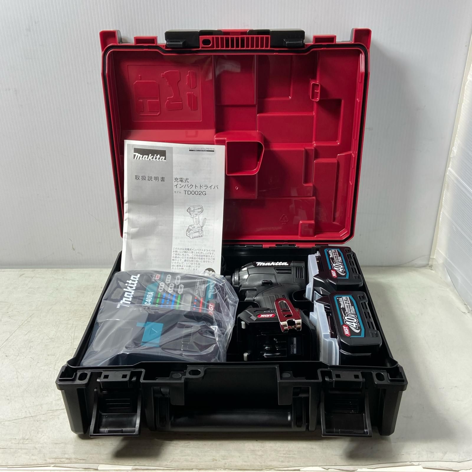 ΦΦMAKITA マキタ 充電式インパクトドライバ 40 Vmax 2.5 Ah ブラック