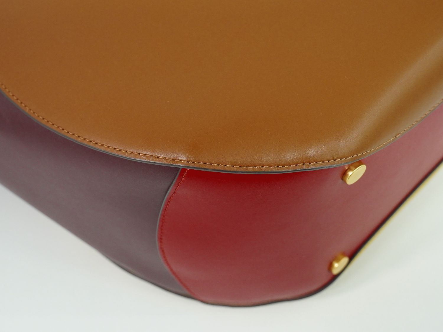 ショルダーバッグ