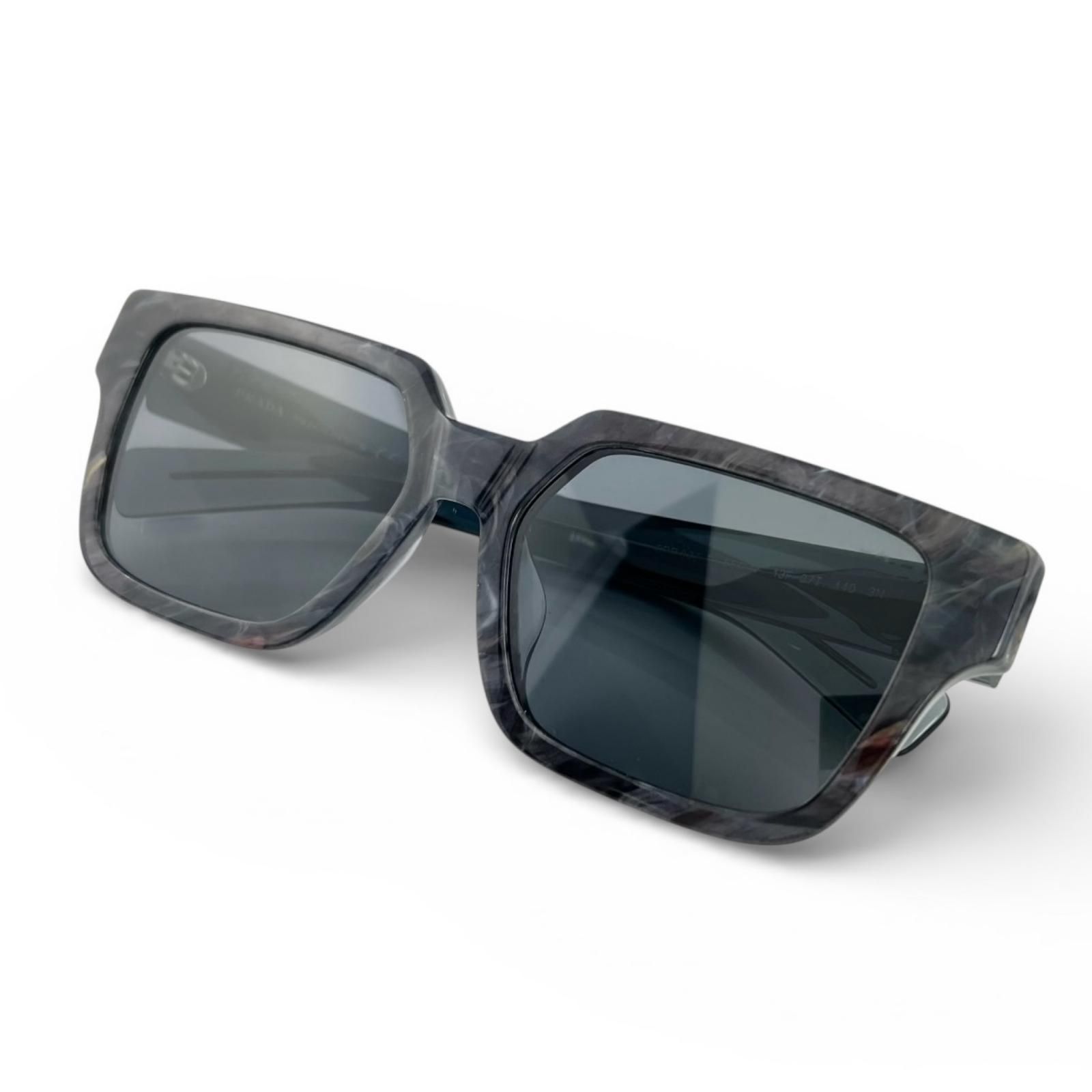 美品 PRADA プラダ SPR03Z-F サングラス ブラック メンズ【中古