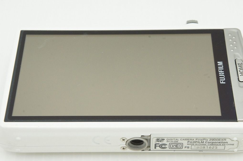  フジフィルム FinePix Z 900 EXR コンパクトデジタルカメラ ホワイト 260106 d コンパクトデジタルカメラ デジタルカメラ
