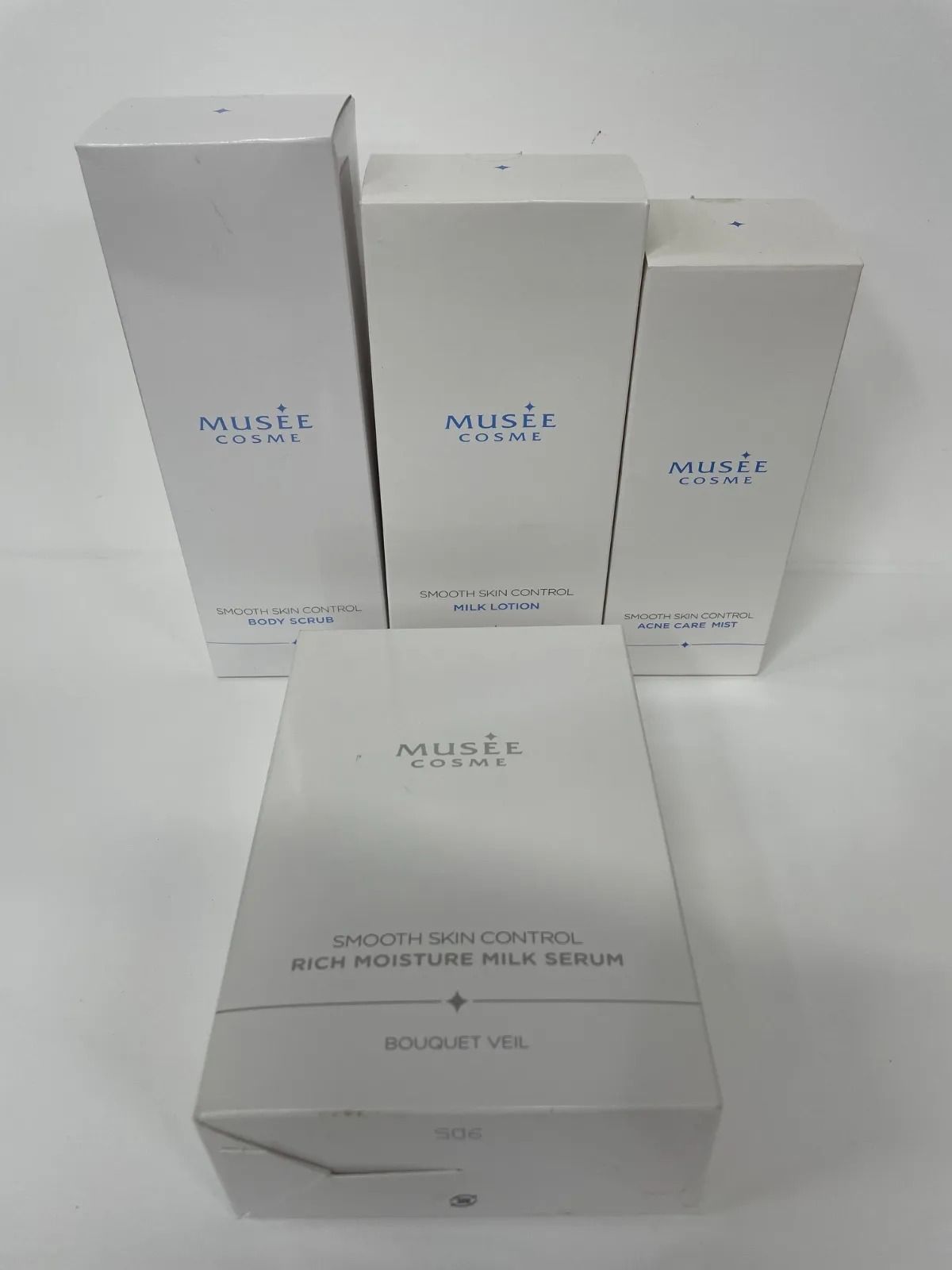 MUSEE COSME ミルクローション ボディースクラブ スムーススキン