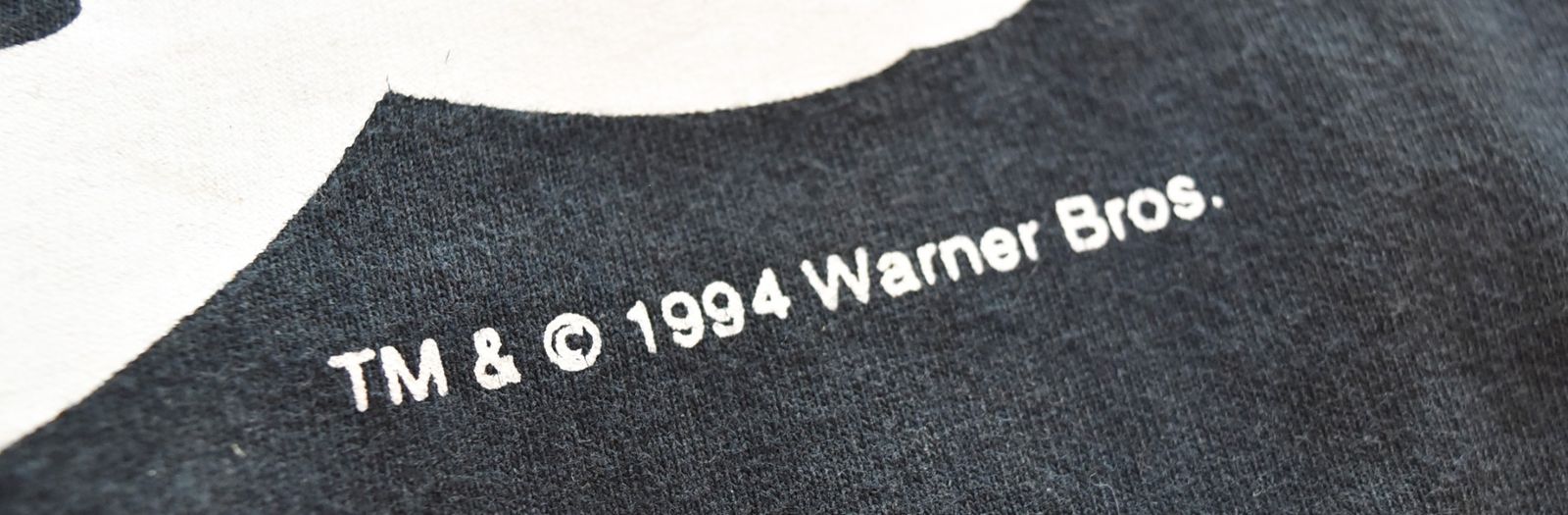  US US古着 1994 s LOONEY TUNESBugs bunny T-SHIRT バックスバニー Tシャツ ブラック Mサイズ 103 MT-3708 Tシャツ トップス