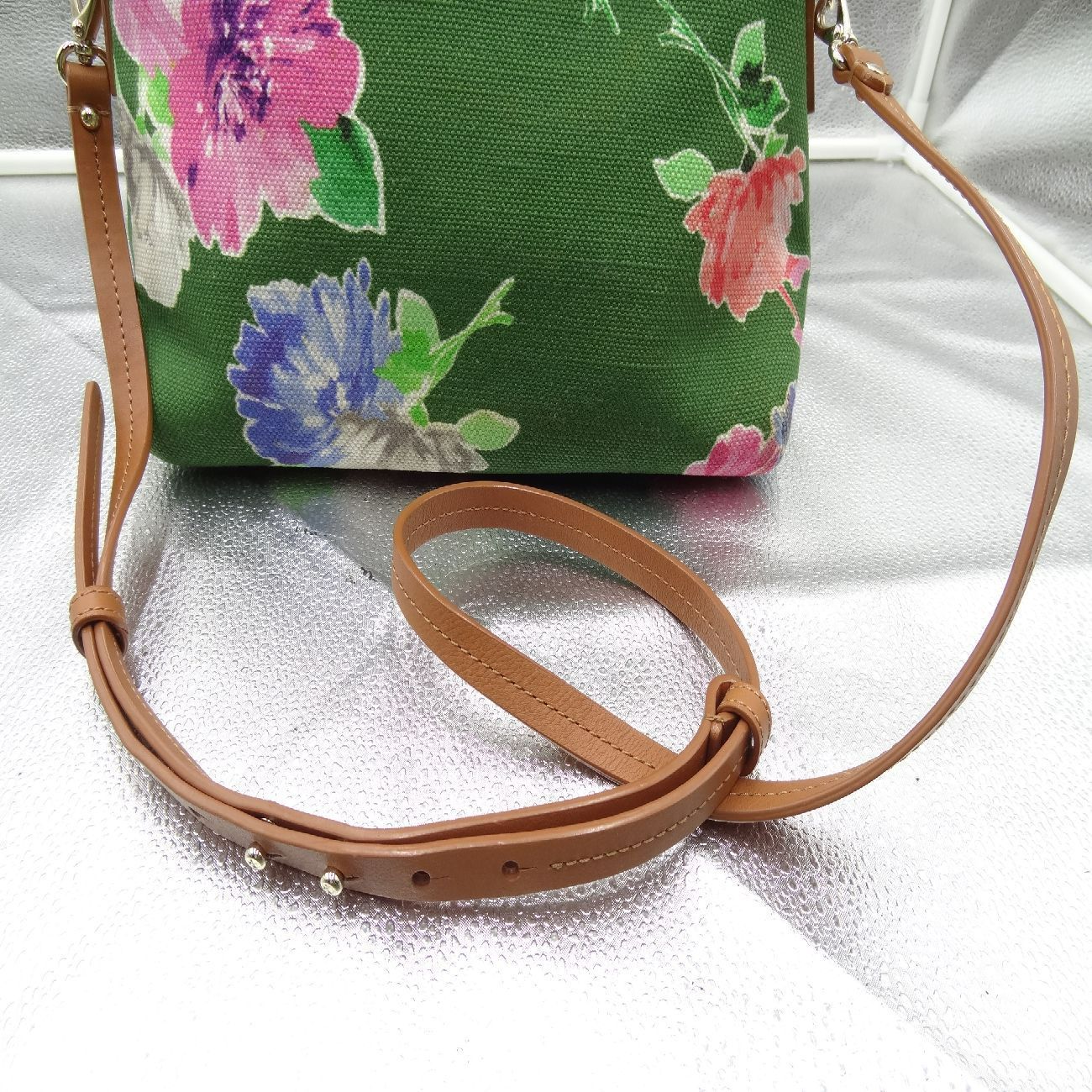 Kate spade NEW YORK ハンドバッグ ショルダーバッグ 花柄 キャンバス 