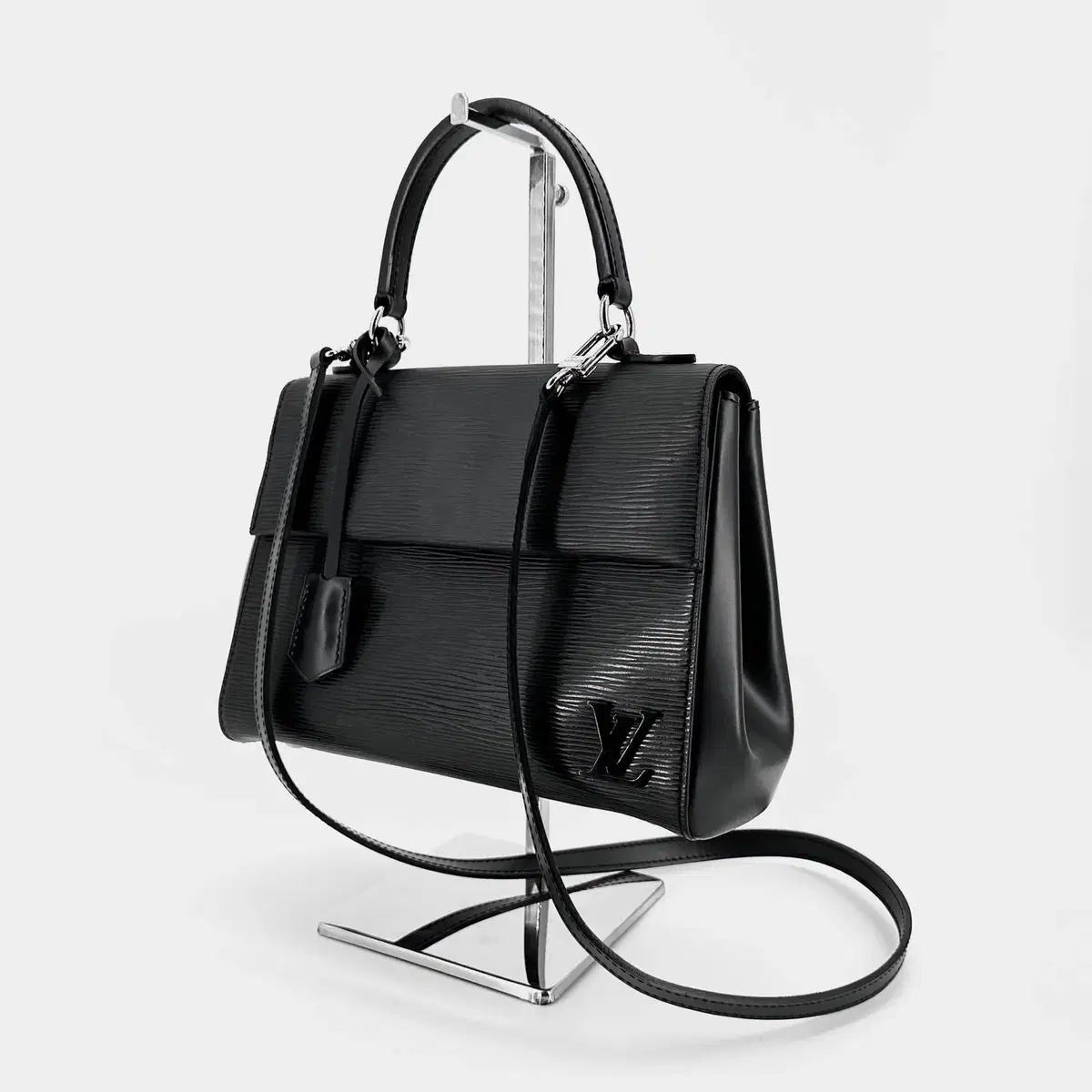 ルイヴィトン エピ クラニーBB ショルダーバッグ