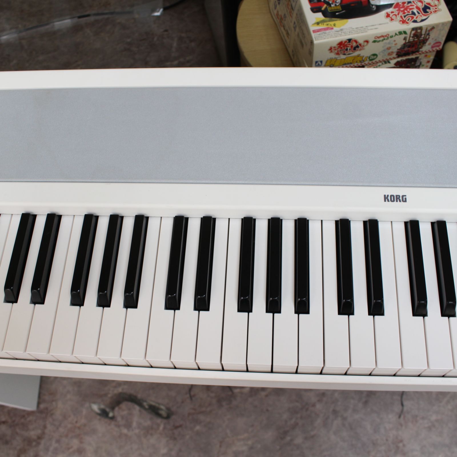 246)【神奈川県川崎市から出品・直接引き取り限定】KORG コルグ B2