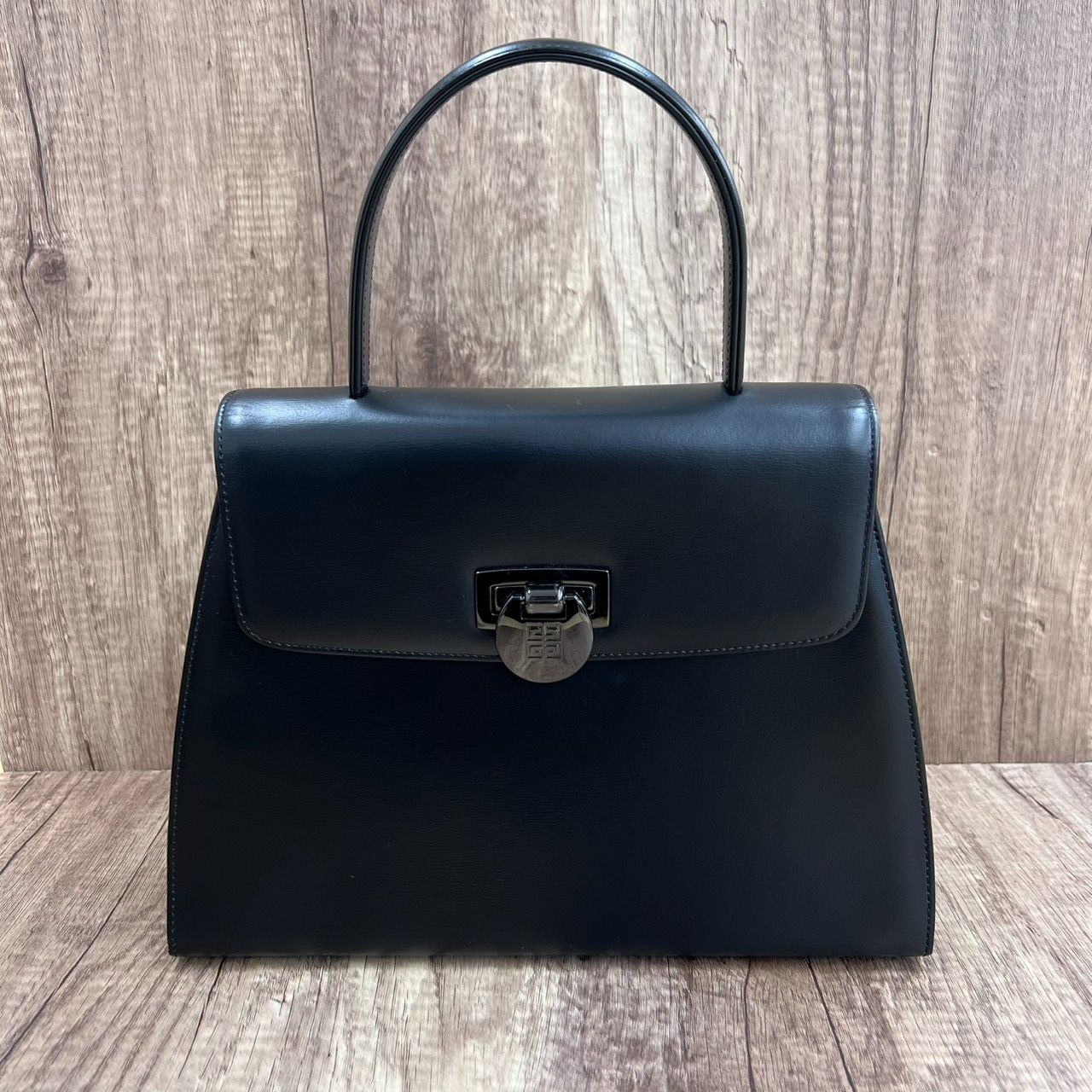 GIVENCHY ジバンシー ボローディア ハンドバッグ カーフ ブラック 