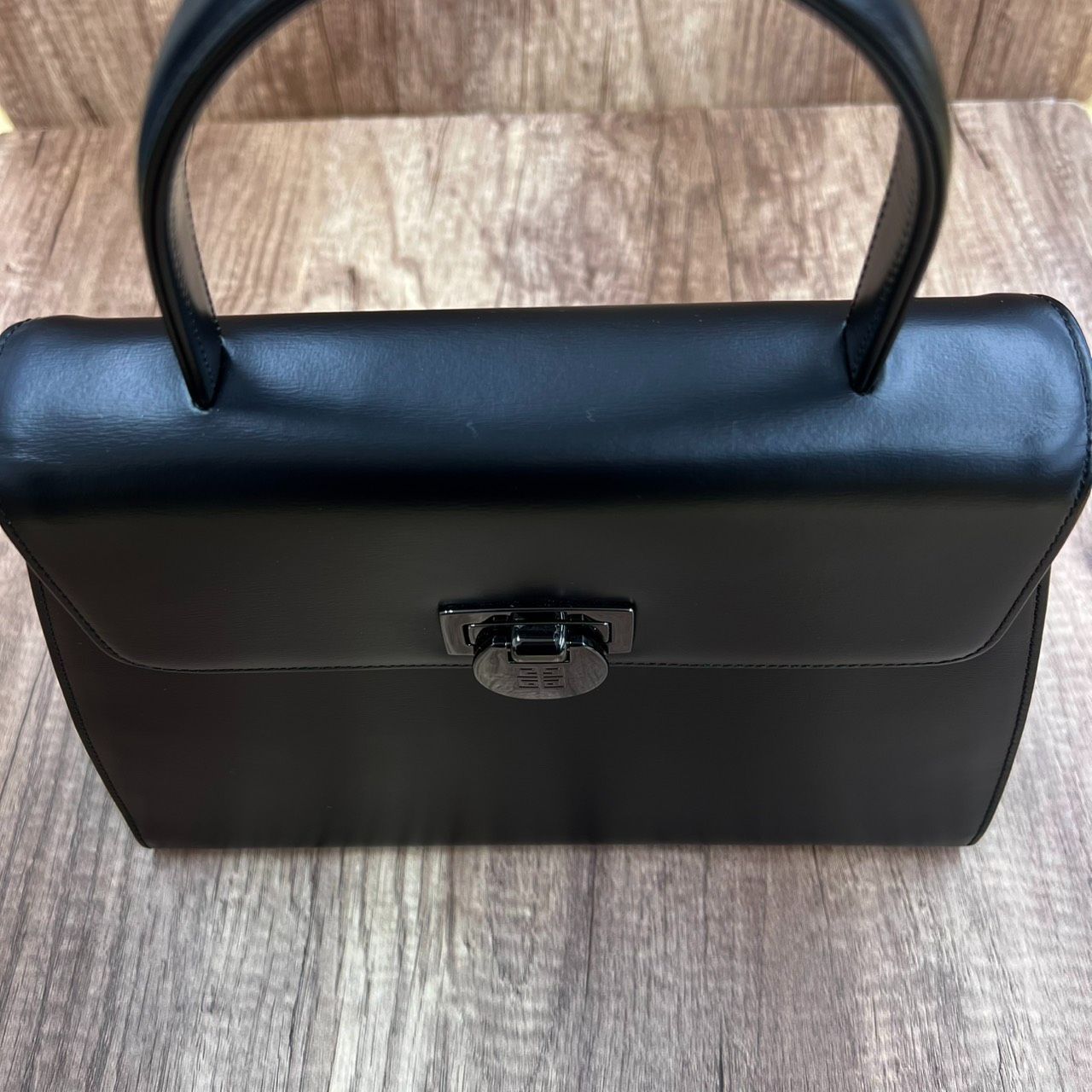 GIVENCHY ジバンシー ボローディア ハンドバッグ カーフ ブラック 