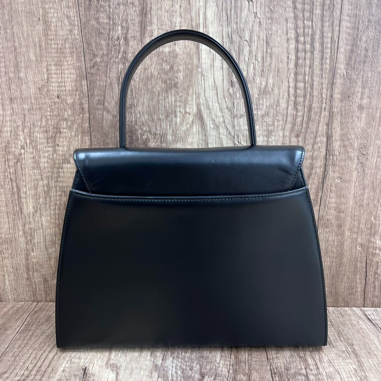 GIVENCHY ジバンシー ボローディア ハンドバッグ カーフ ブラック 