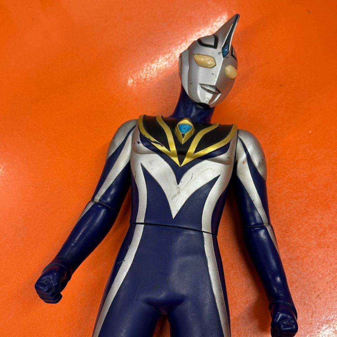 □京本コレクション15 ウルトラマンアグル V2 おもちゃ フィギュア 傷