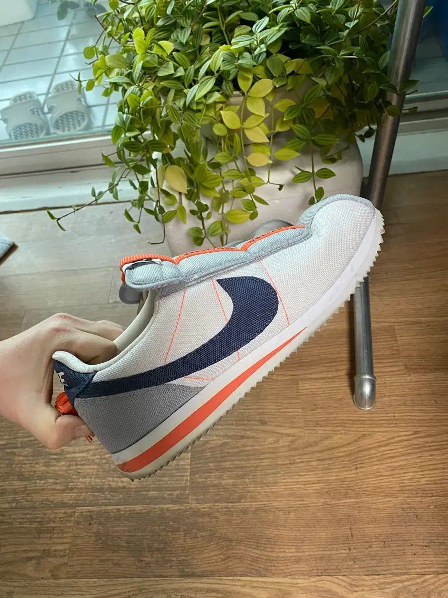 ナイキ x 龍宮寺 堅 ラマ コルテッツ 285