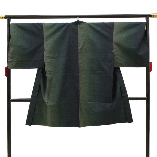 長羽織 本場大島紬 正絹 ９マルキ 窪田織物 天空の輝き 星空 ほていや 扱い 黒 深緑 グラデーション 大島紬 羽織 上 カジュアル 仕立て上がり 身丈107 裄丈72 Ｌサイズ 裄丈長め みやがわ sb 16832