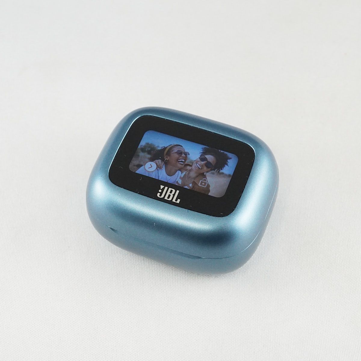 JBL Live Beam 3 充電ケースのみ USED美品 充電器 チャージングケース