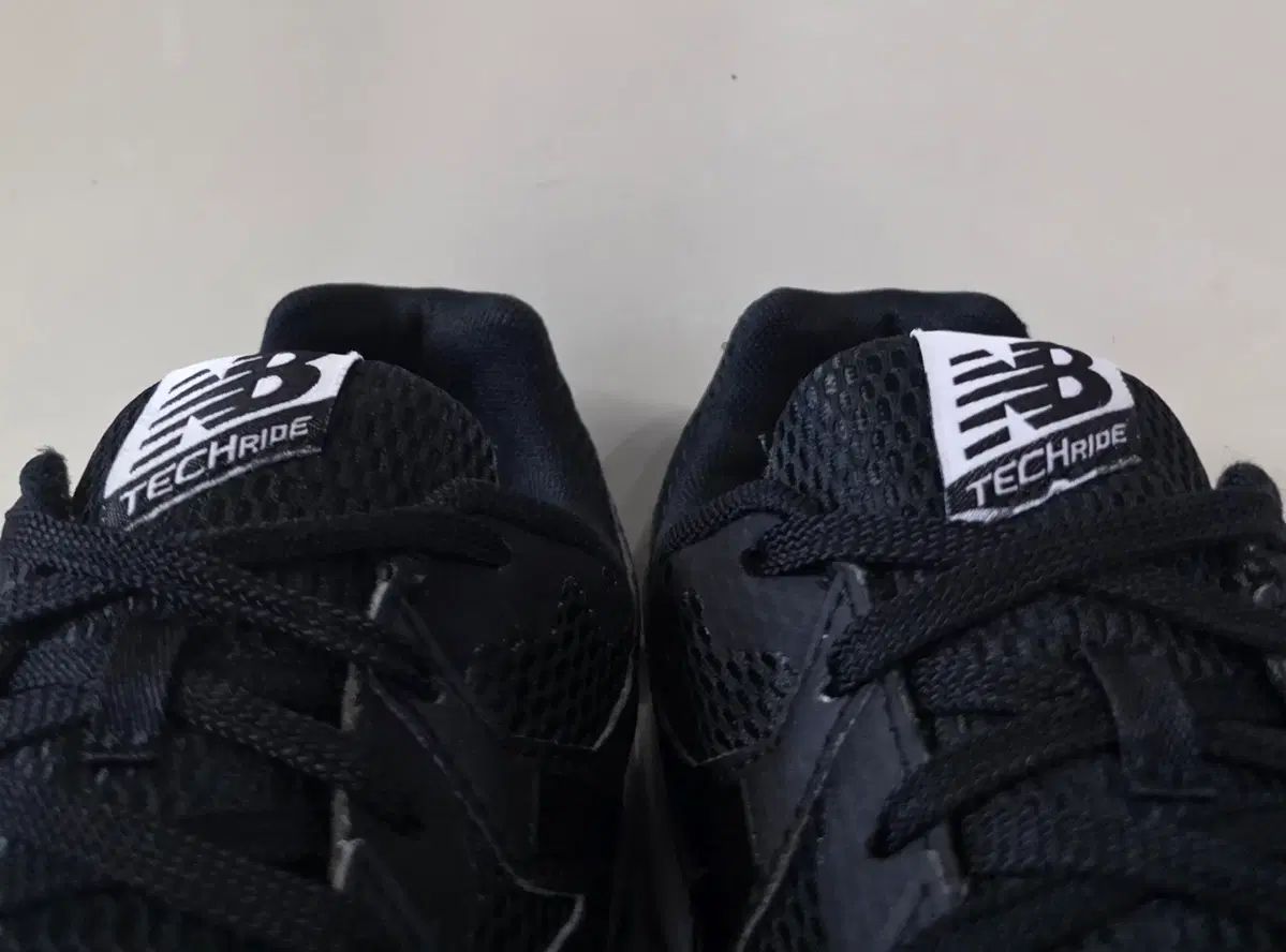  265 ニュー ンス 480 v 5 コアブラック 廃盤実物 スニーカー 靴