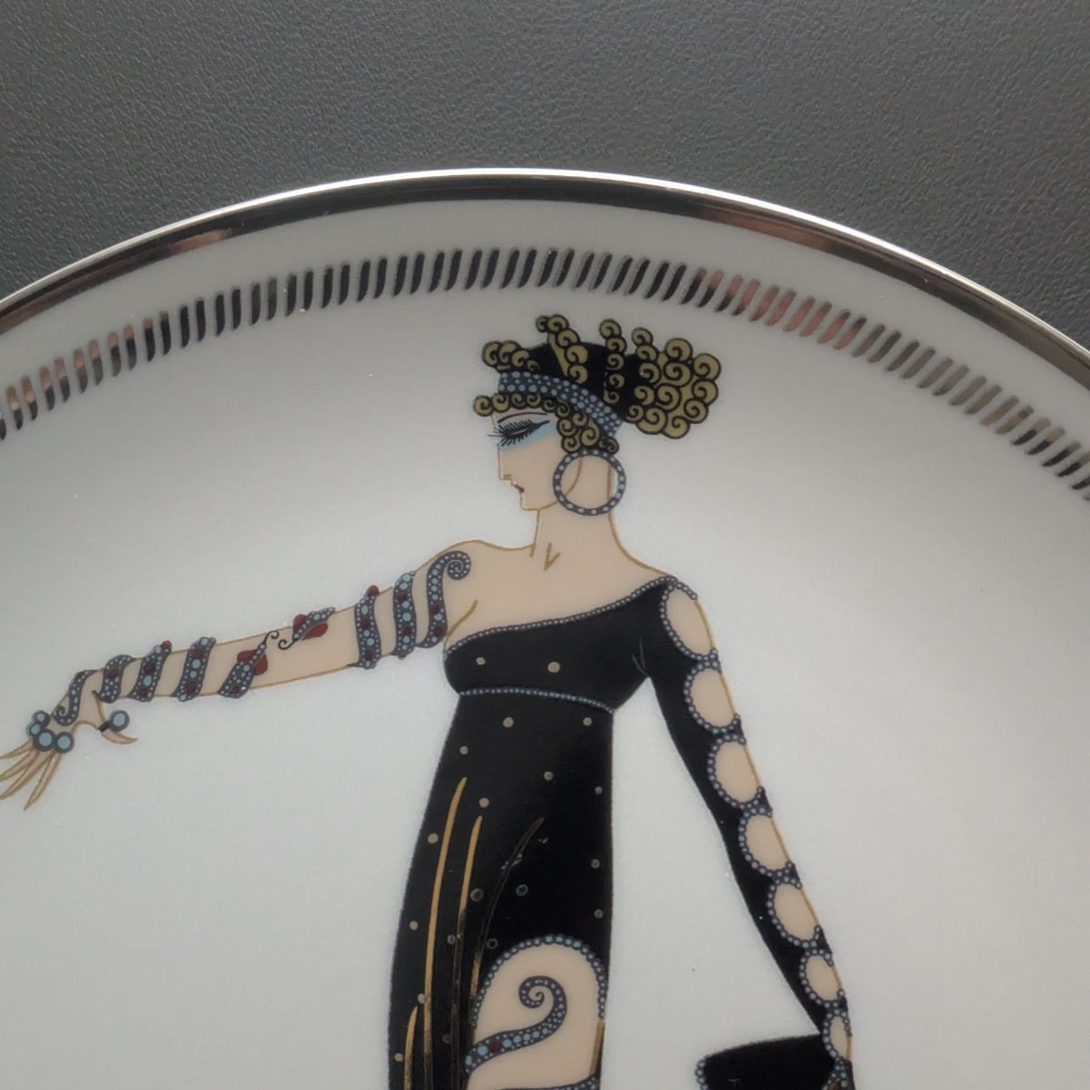 House of Erté エルテ LA MERVEILLEUSE プレート フランクリンミント 品 アールデコ 飾り皿 金彩