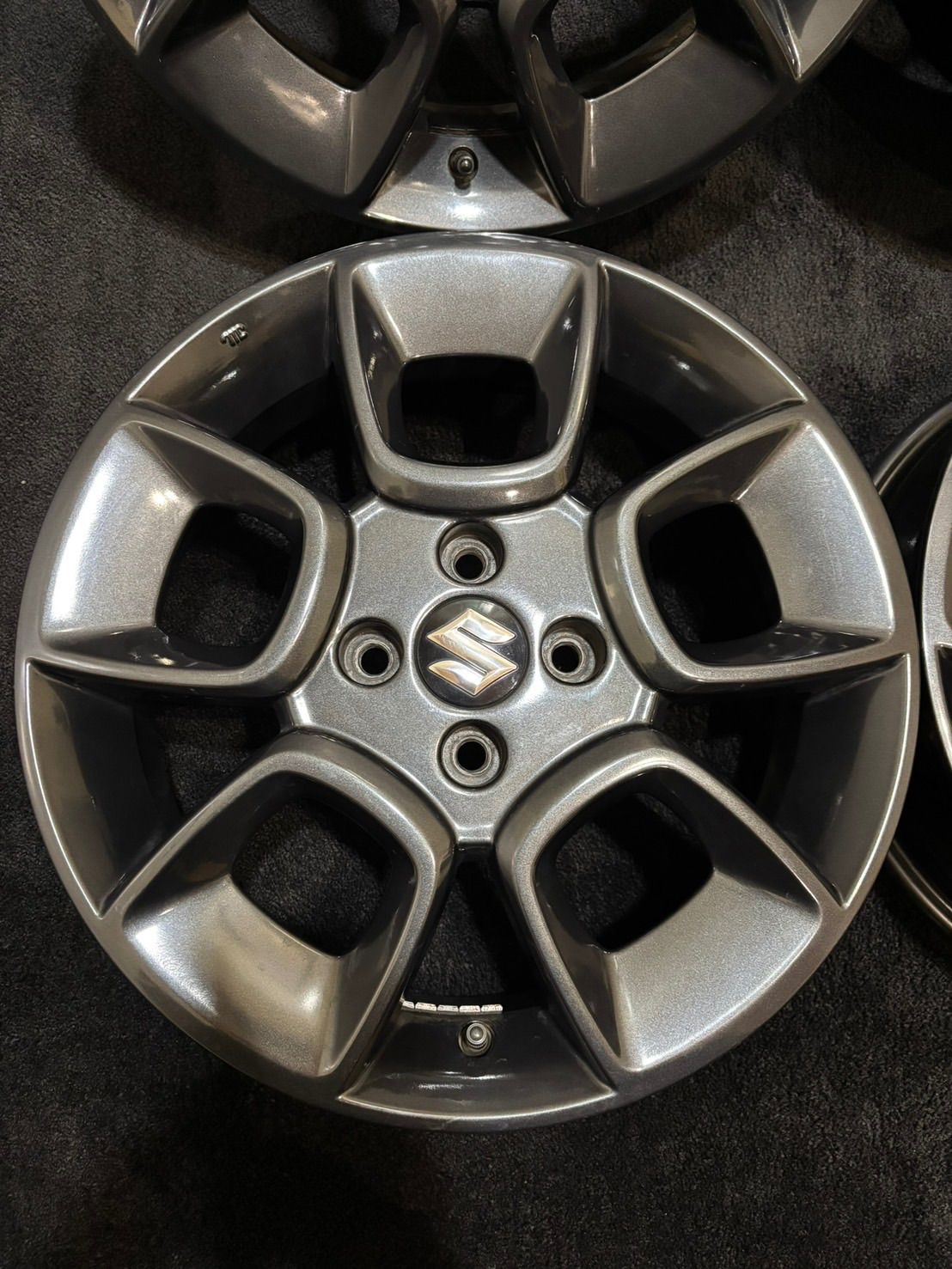 イグニス 16インチ