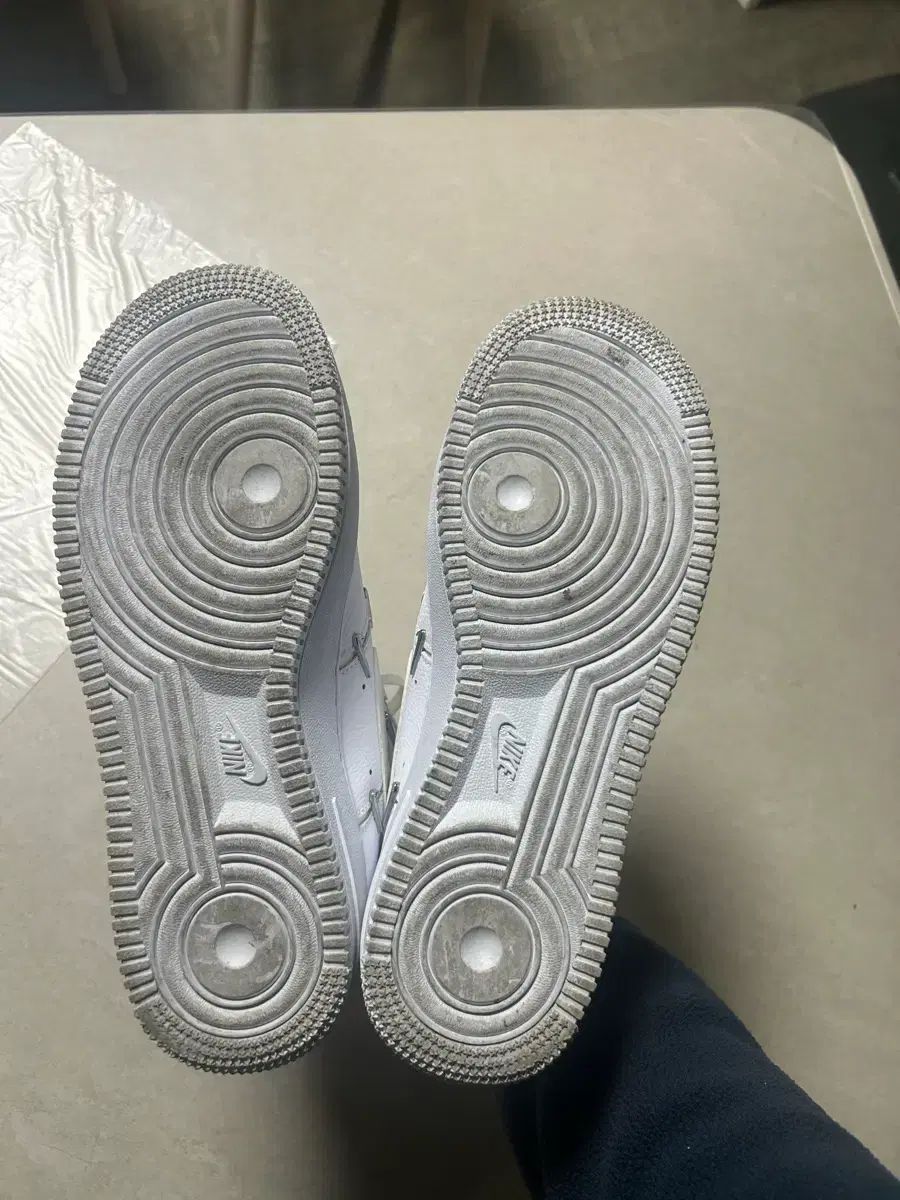  W ナイキ エアフォース 1 ロー 07 LX クロム ラックス スニーカー 靴