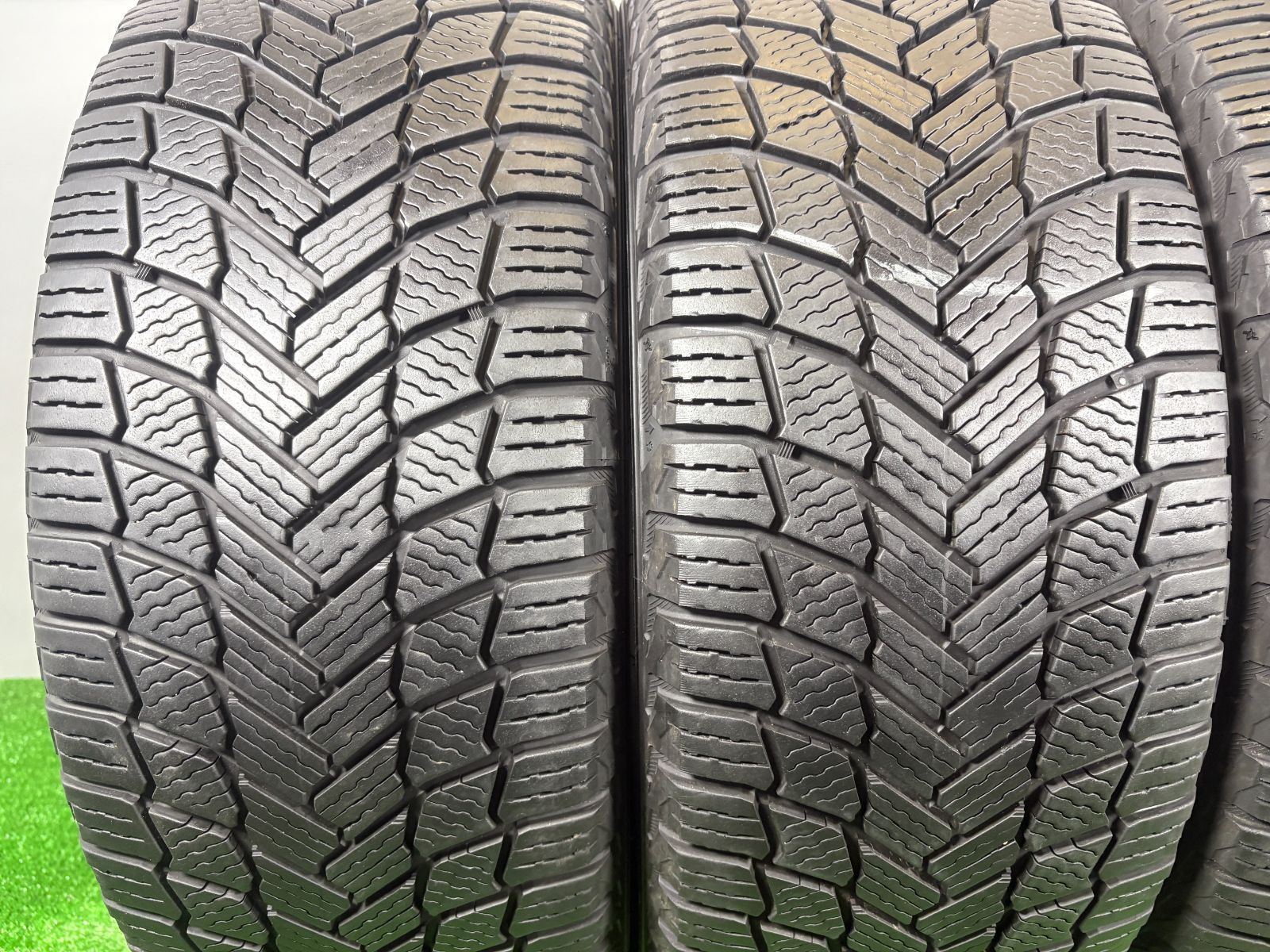 205|50 R 17 ミシュラン X-ICESNOW 2021年製 4本 冬 タイヤ スタッドレス TB 918