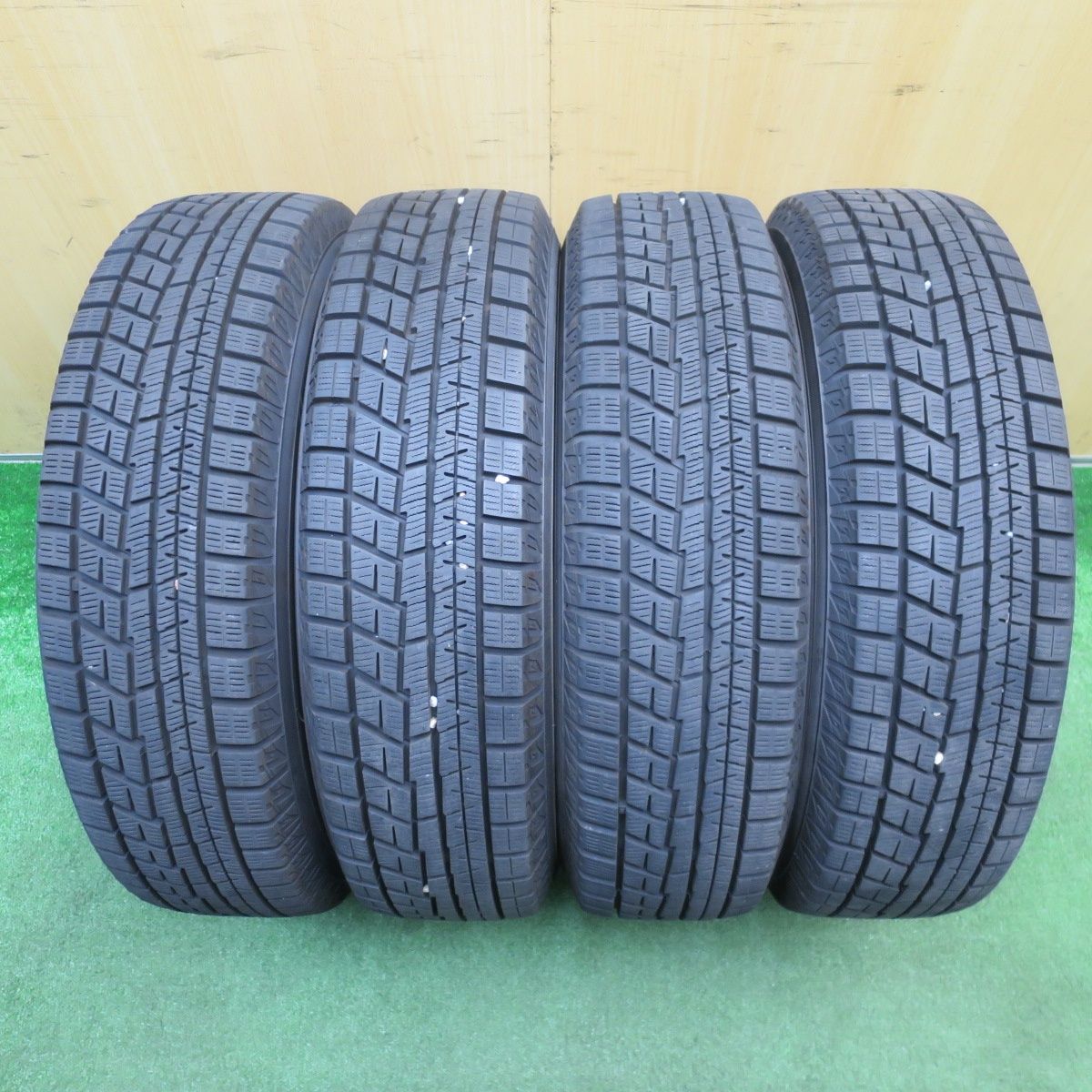 バリ溝！24年！9.5分☆スタッドレス 165/65R15 ヨコハマ アイスガード