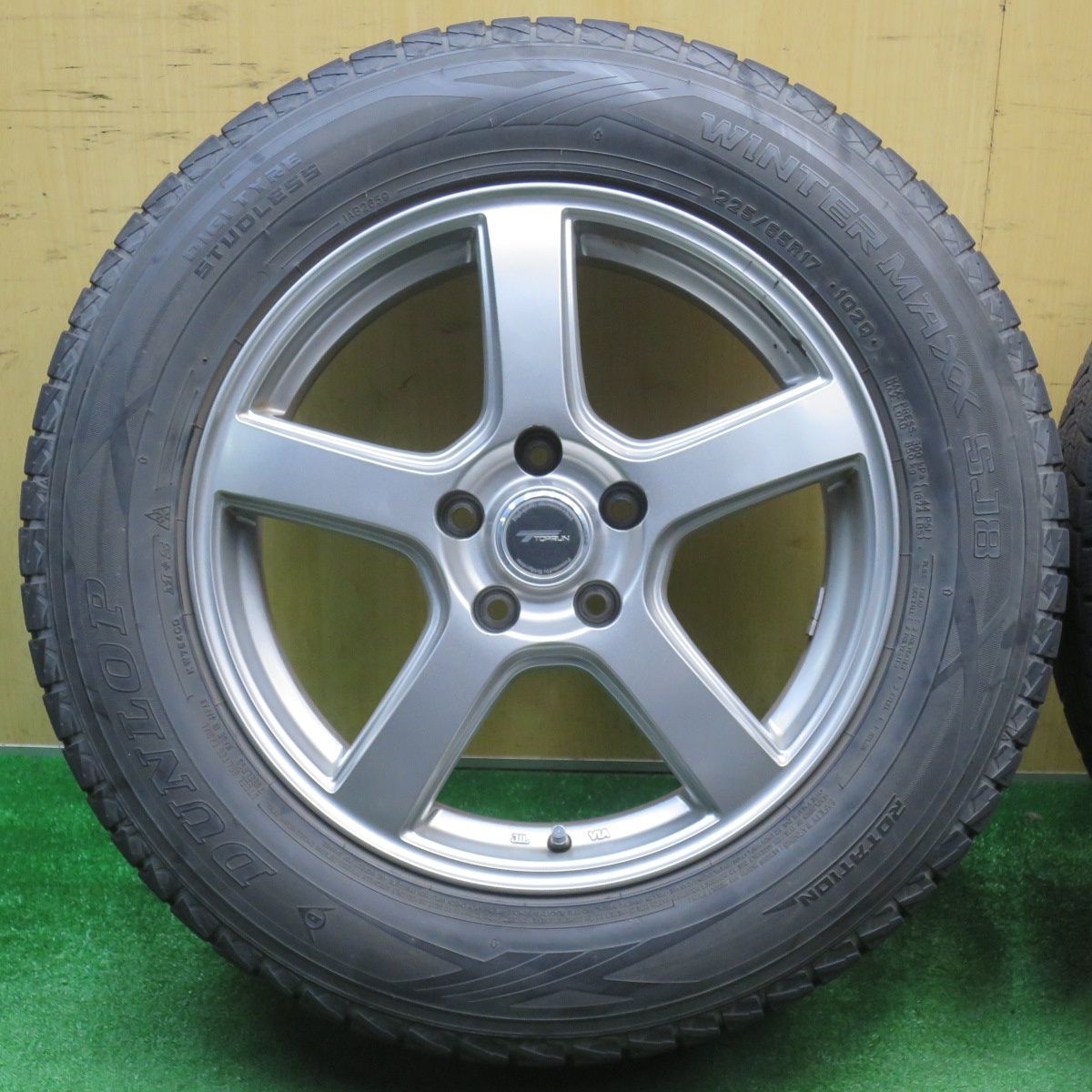 スタッドレス 225|65