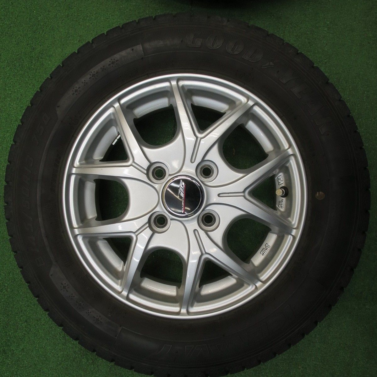 13 ブリヂストン