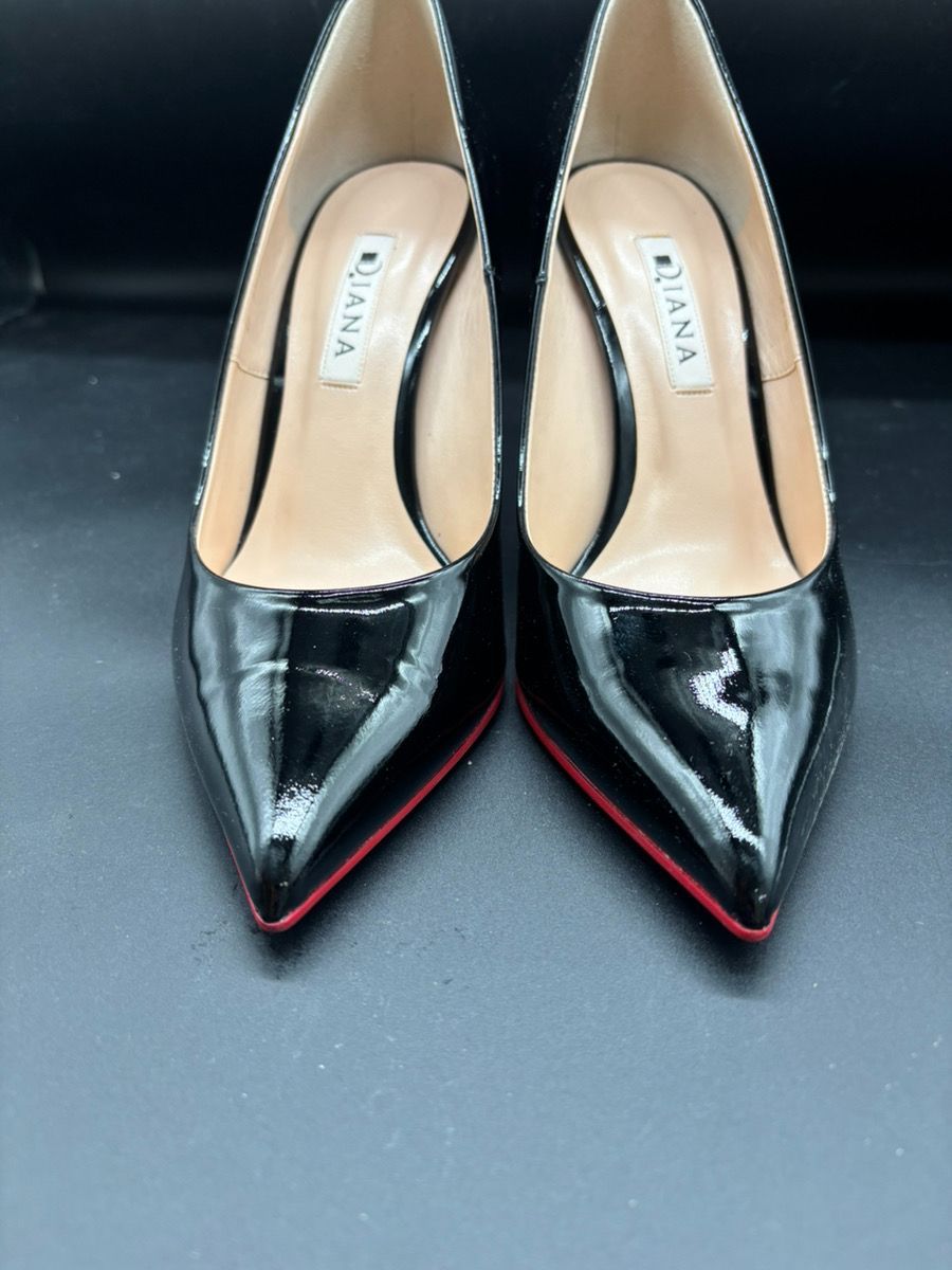 【美品】DIANA ブラック ポインテッドトゥハイヒール レッドソールエナメル 12720-018☆DIANA/ブラック/ポインテッドトゥハイヒール/レッドソール