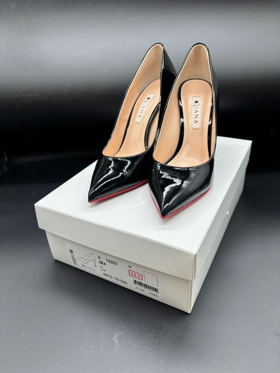 12720-018☆DIANA/ブラック/ポインテッドトゥハイヒール/レッドソール